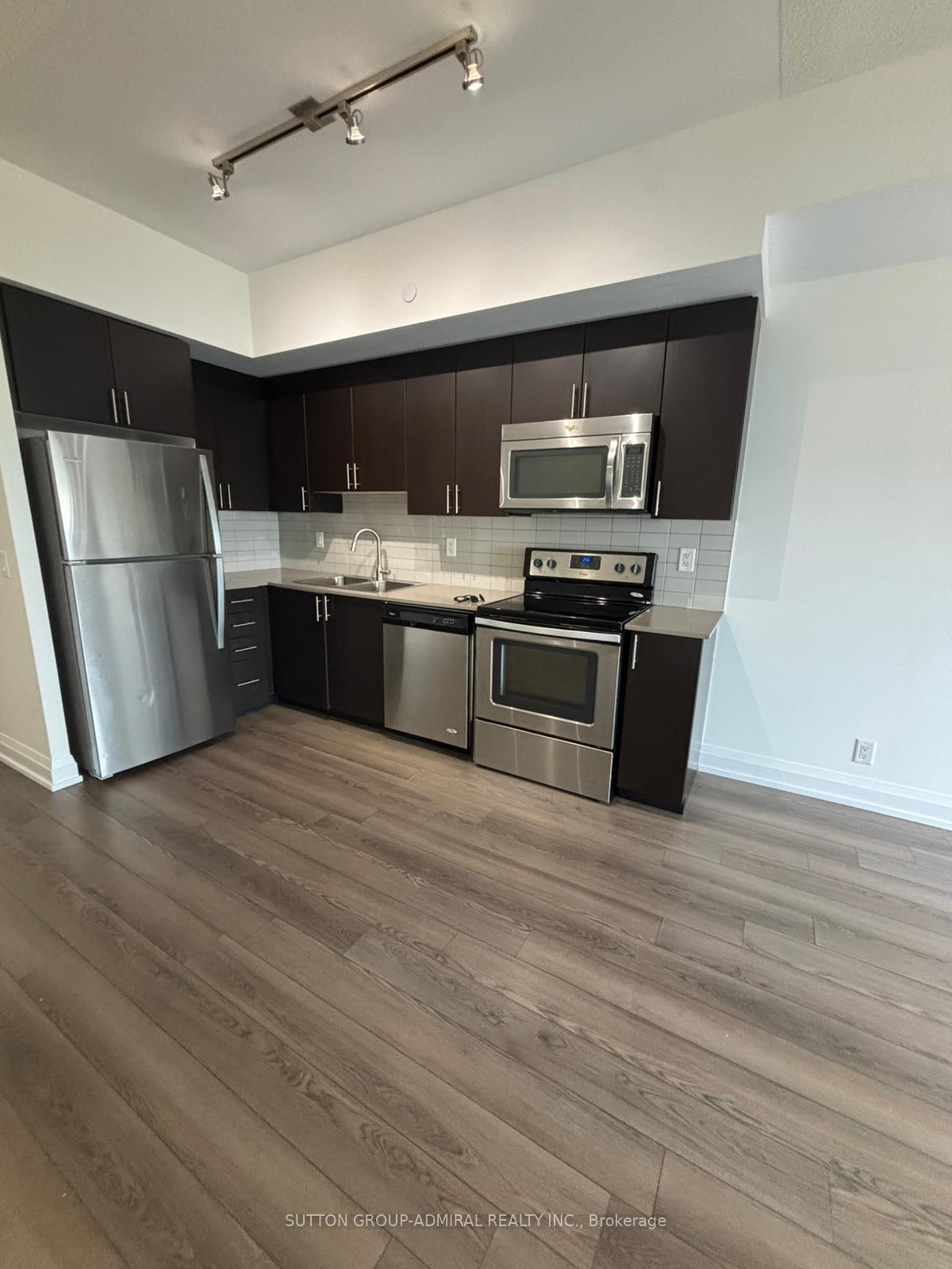 Photo 4 of Unit 503, 7890 Bathurst Street, Vaughan, Beverley Glen — HOMEH