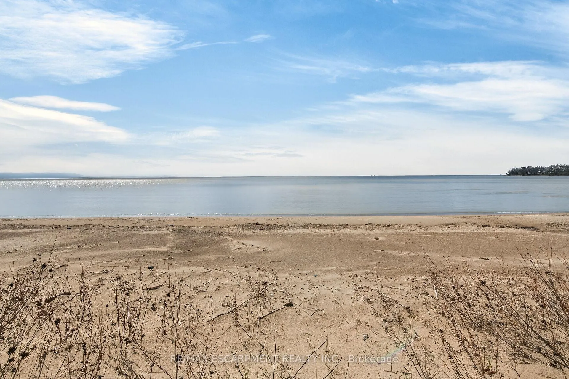 Photo 24 of 10 Anchor Lane, Haldimand — HOMEH