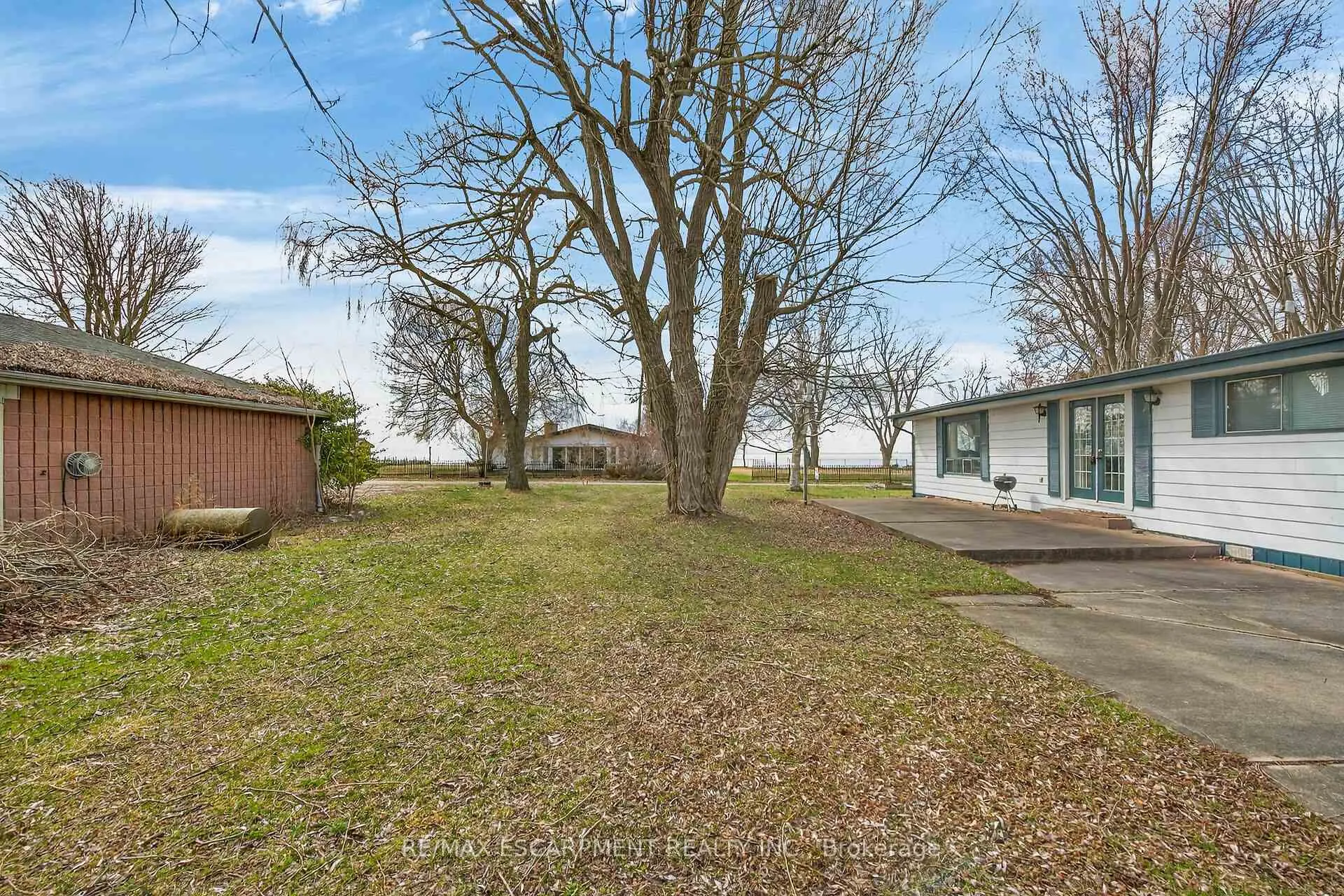 Photo 26 of 10 Anchor Lane, Haldimand — HOMEH