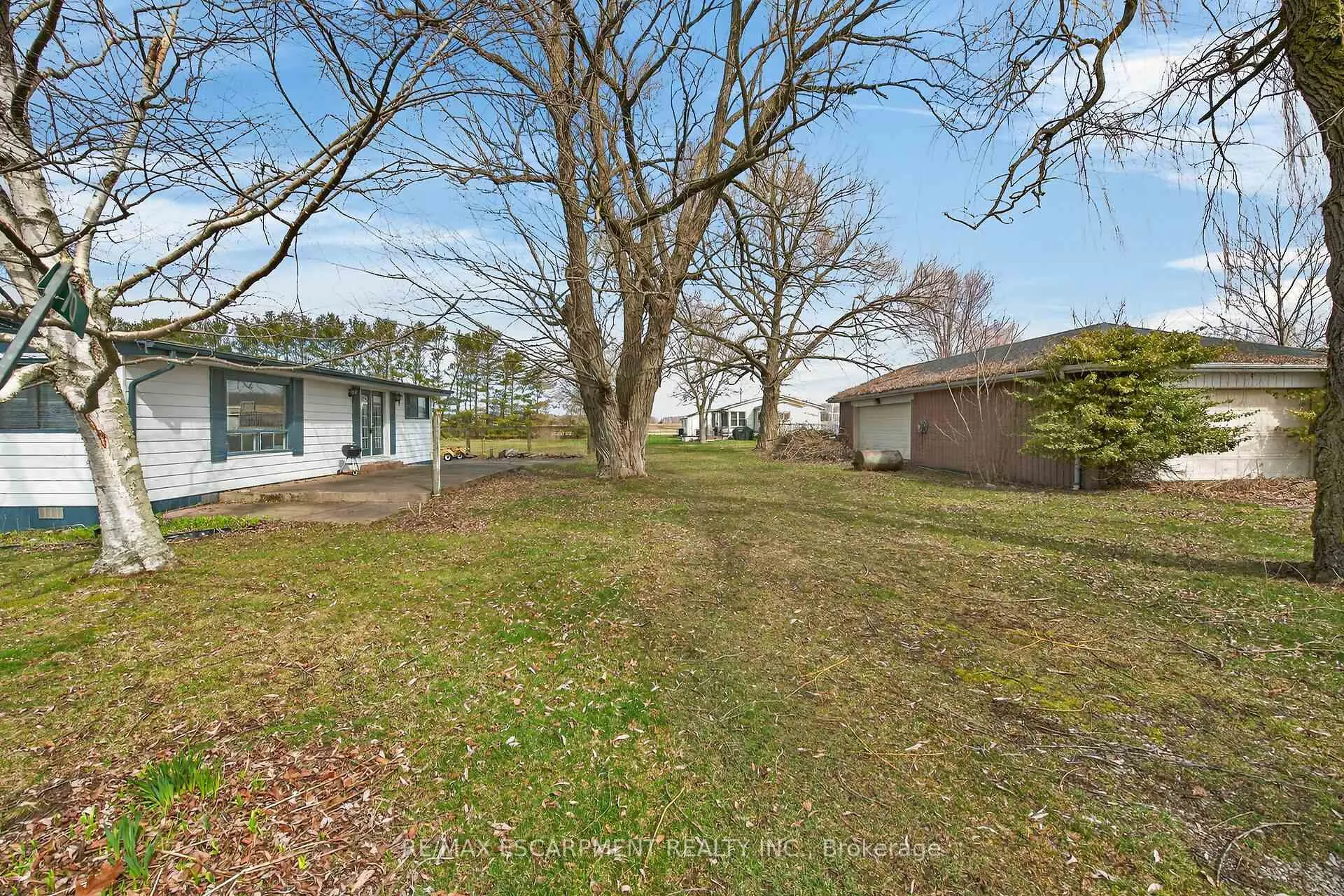 Photo 41 of 10 Anchor Lane, Haldimand — HOMEH