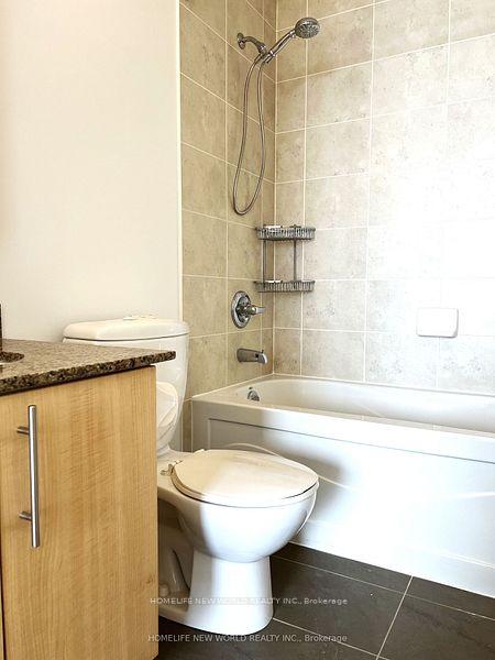 Photo 3 of Unit Lph6, 60 South Town Centre Boulevard, Markham, Unionville — HOMEH