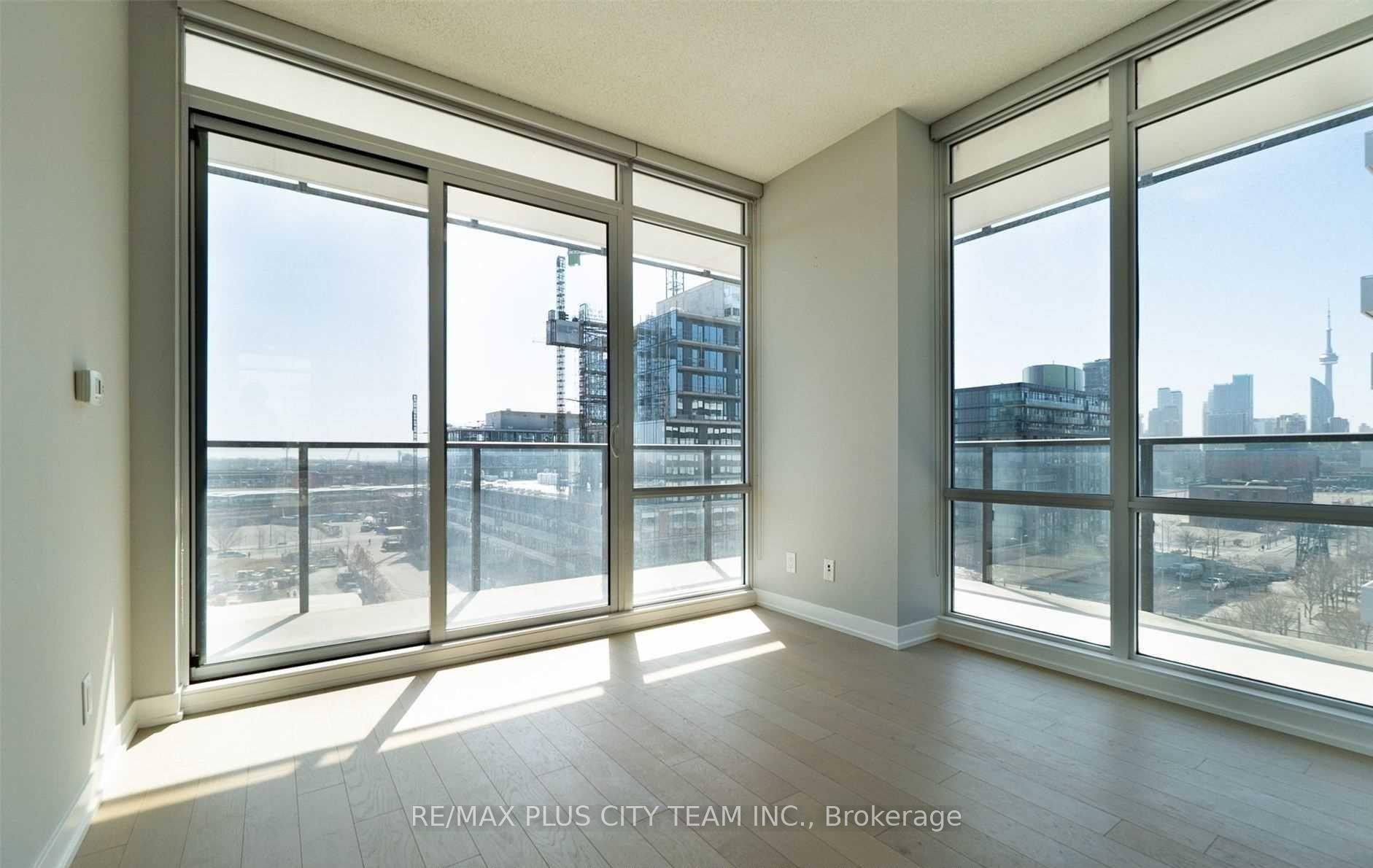 Photo 2 of Unit S609, 120 Bayview Avenue, Toronto, Waterfront Communities — HOMEH