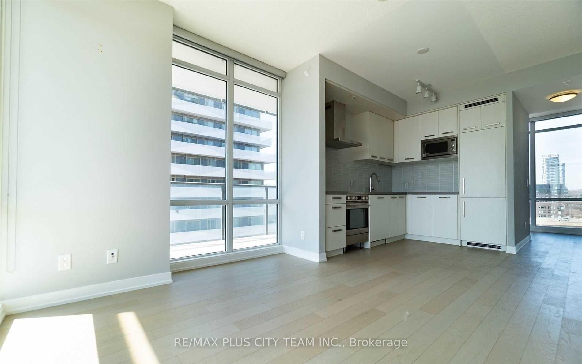 Photo 5 of Unit S609, 120 Bayview Avenue, Toronto, Waterfront Communities — HOMEH
