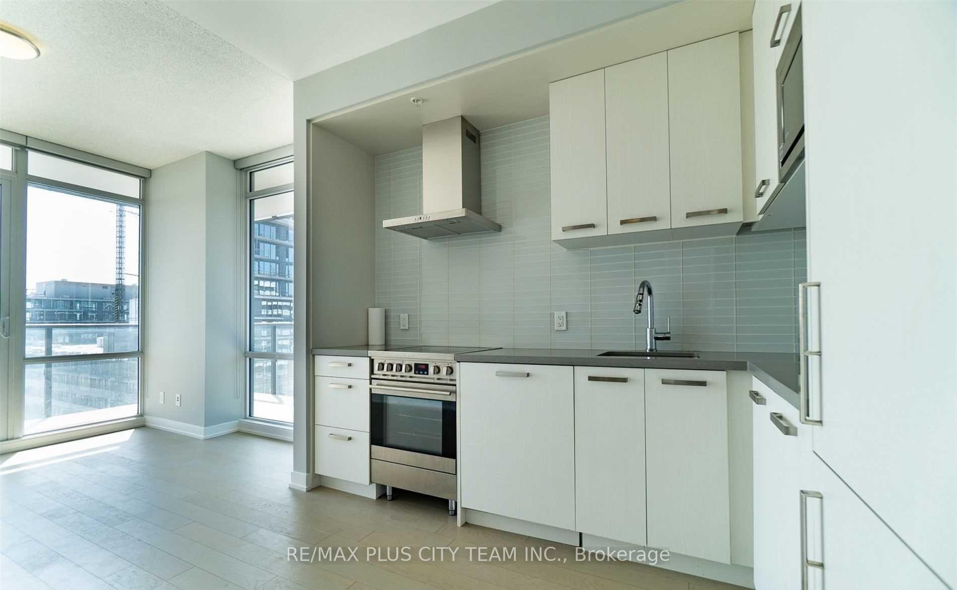Photo 6 of Unit S609, 120 Bayview Avenue, Toronto, Waterfront Communities — HOMEH