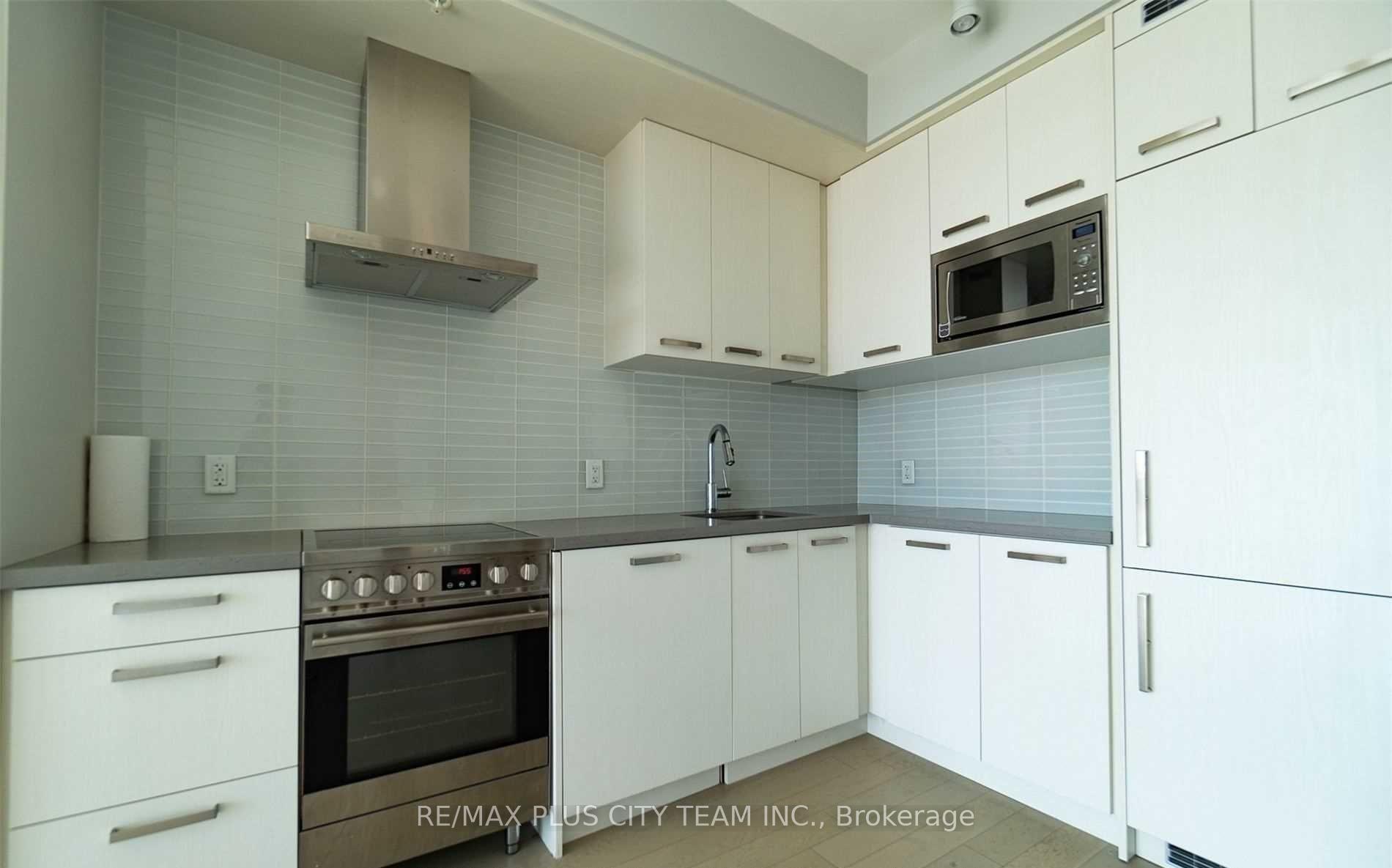 Photo 7 of Unit S609, 120 Bayview Avenue, Toronto, Waterfront Communities — HOMEH