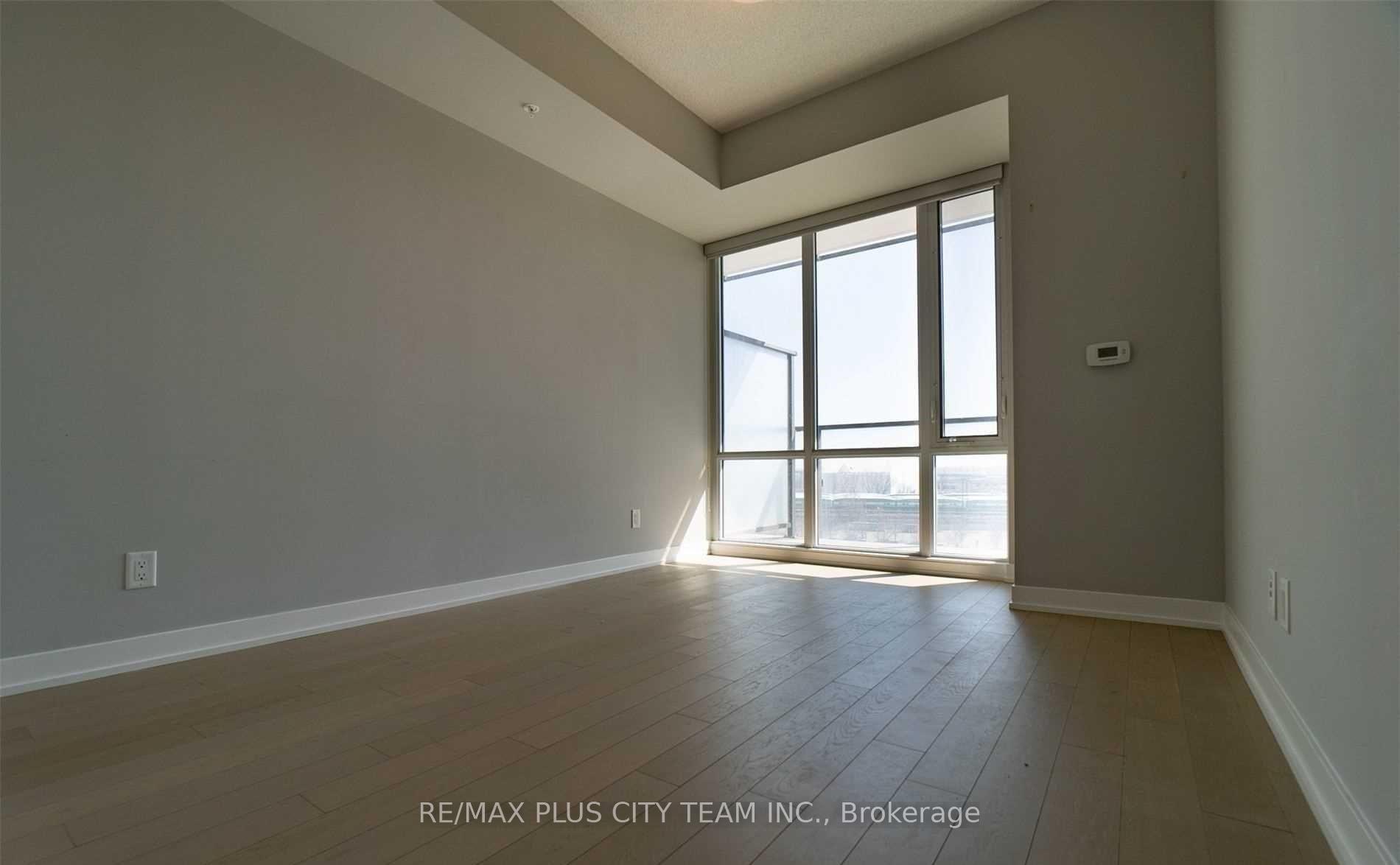 Photo 16 of Unit S609, 120 Bayview Avenue, Toronto, Waterfront Communities — HOMEH