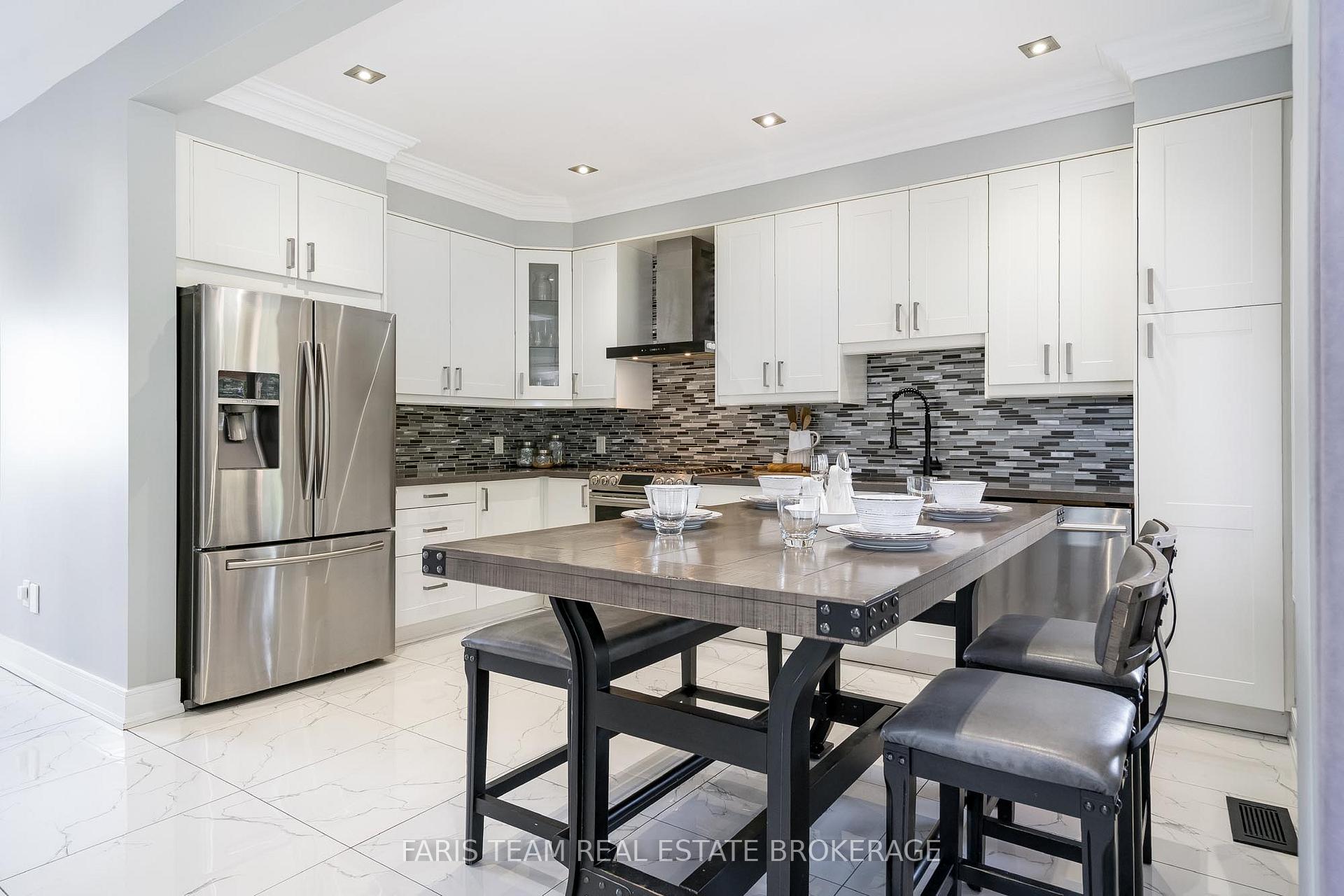 Photo 4 of 18 Mancini Drive, Essa, Angus — HOMEH