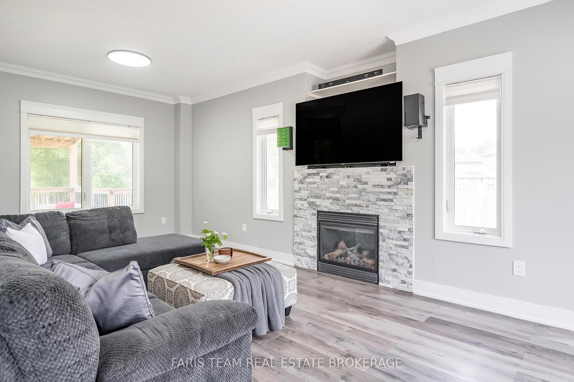 Photo 9 of 18 Mancini Drive, Essa, Angus — HOMEH
