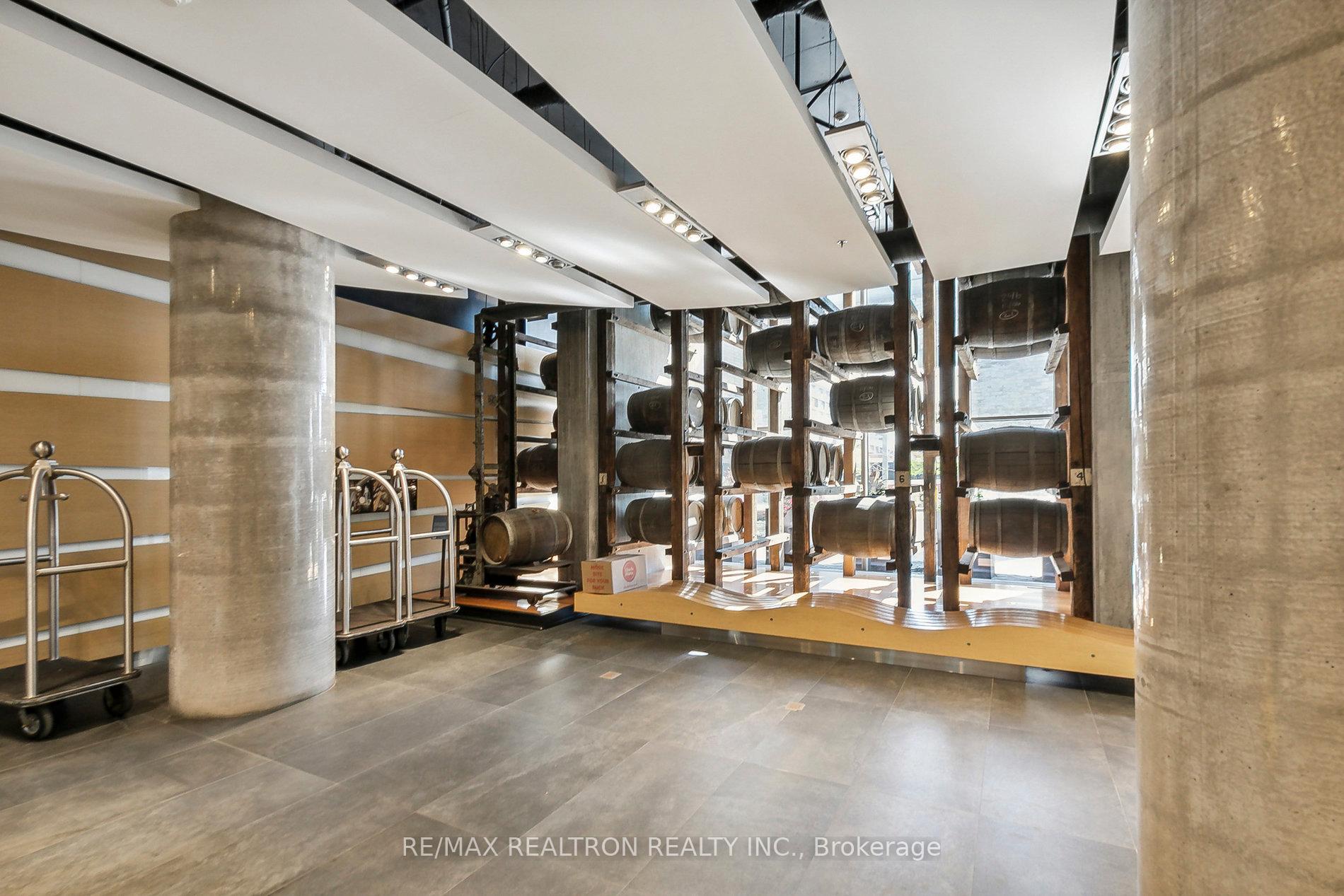 Photo 2 of Unit 1606, 390 Cherry Street, Toronto, Waterfront Communities — HOMEH
