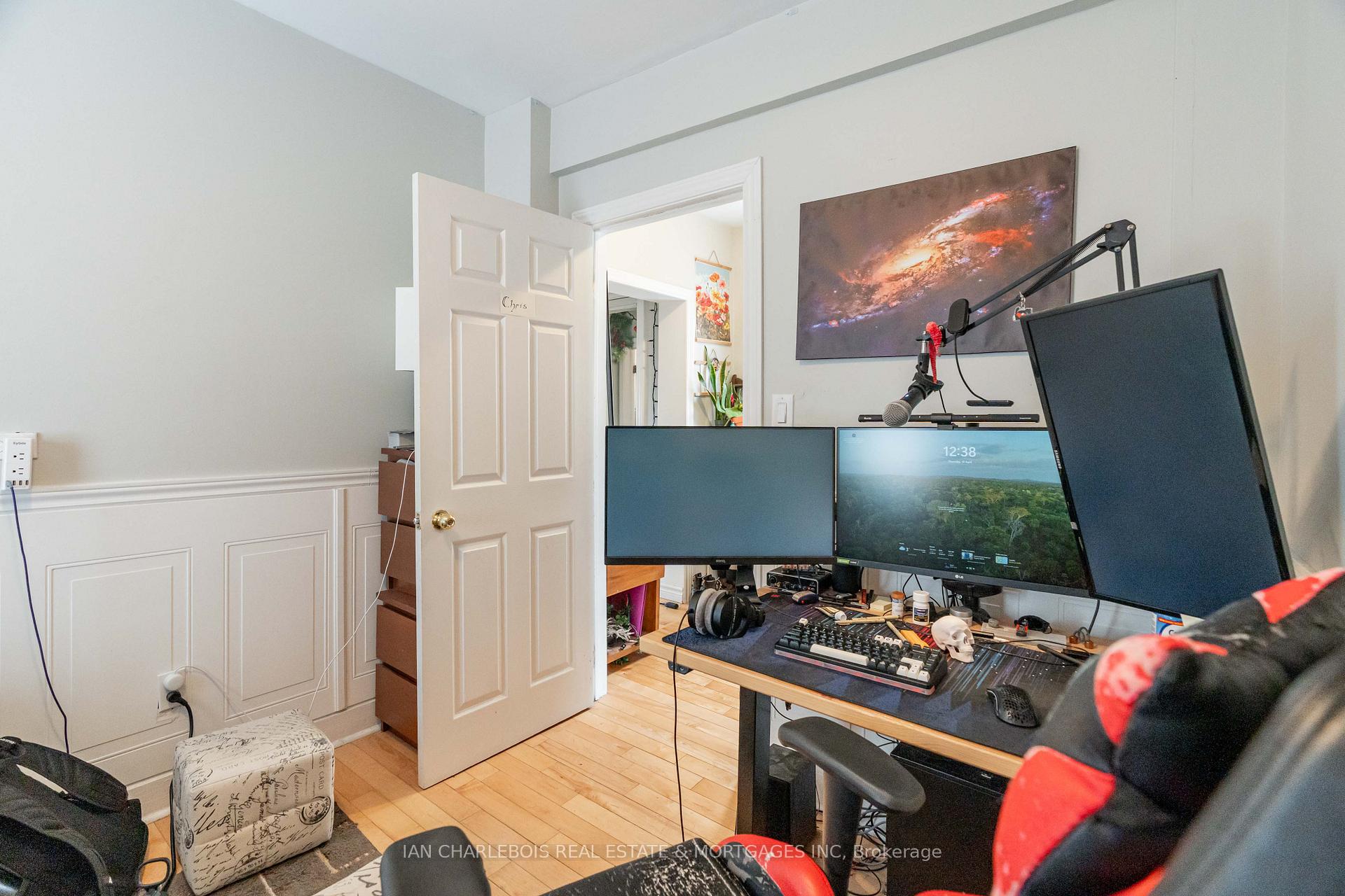 Photo 13 of Unit A, 5 Rosebery Avenue, Ottawa, Glebe — HOMEH