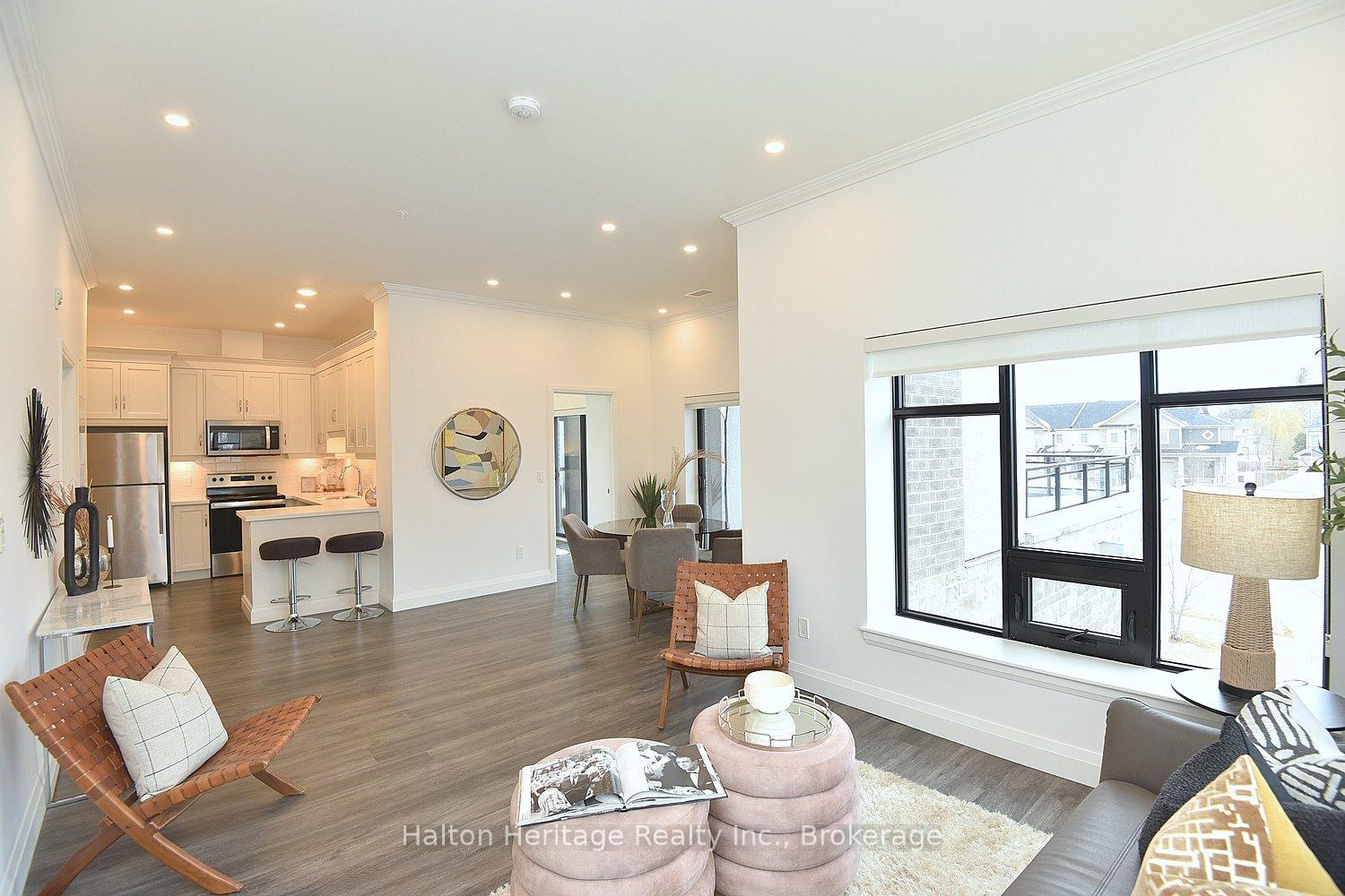 Photo 8 of Unit 106, 30 Hamilton Street S, Hamilton, Waterdown — HOMEH