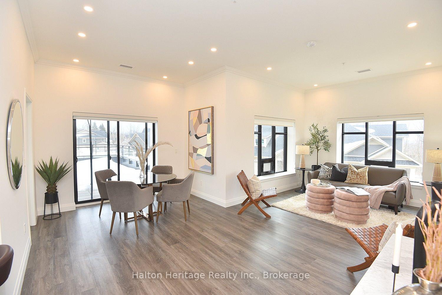 Photo 12 of Unit 106, 30 Hamilton Street S, Hamilton, Waterdown — HOMEH