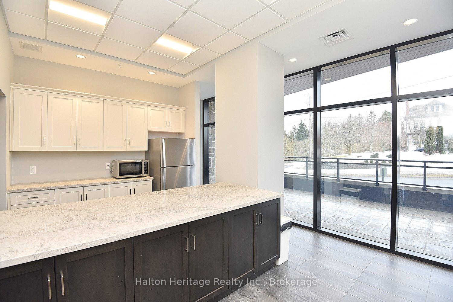 Photo 41 of Unit 106, 30 Hamilton Street S, Hamilton, Waterdown — HOMEH