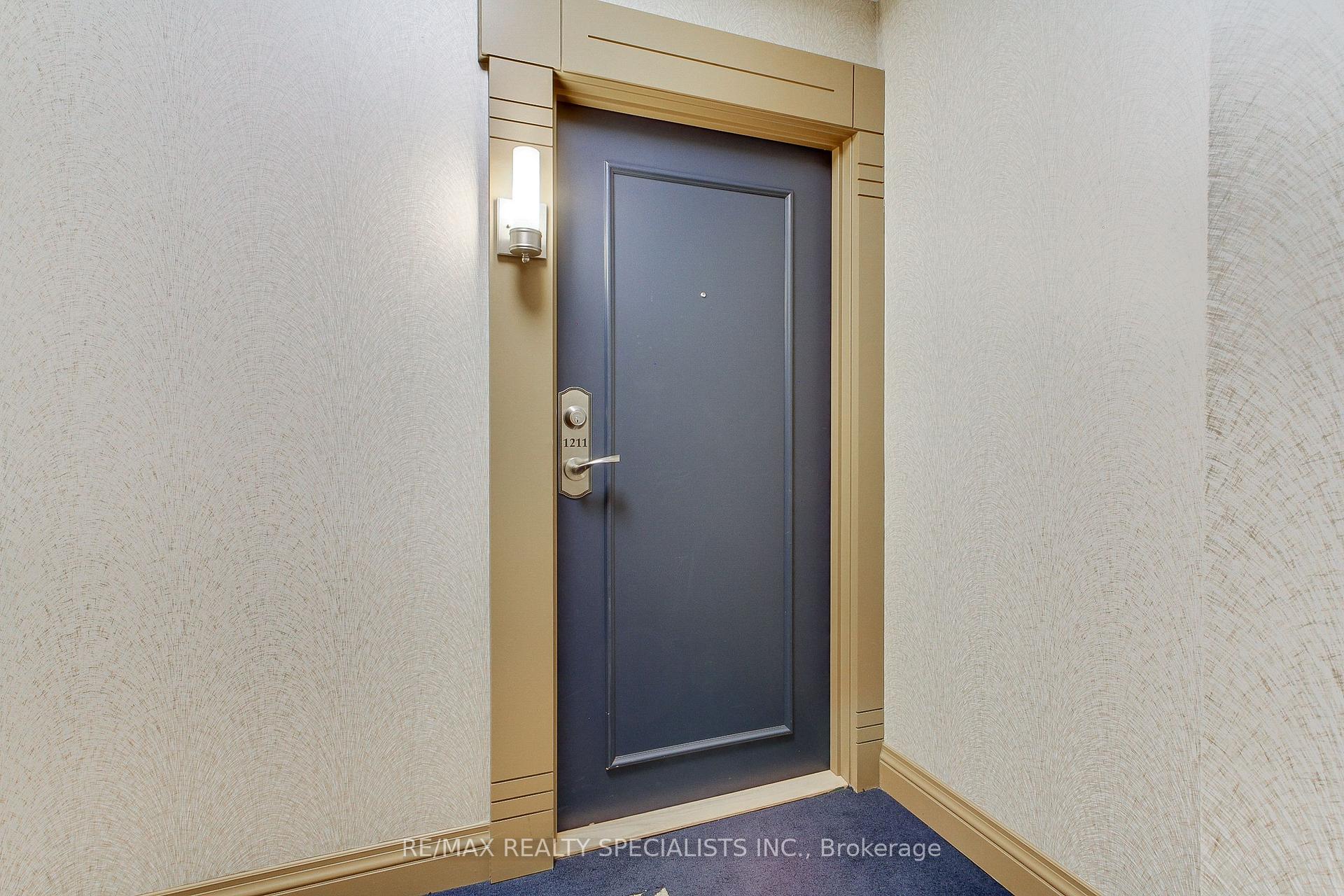 Photo 7 of Unit 1211, 38 Cedarland Drive, Markham, Unionville — HOMEH