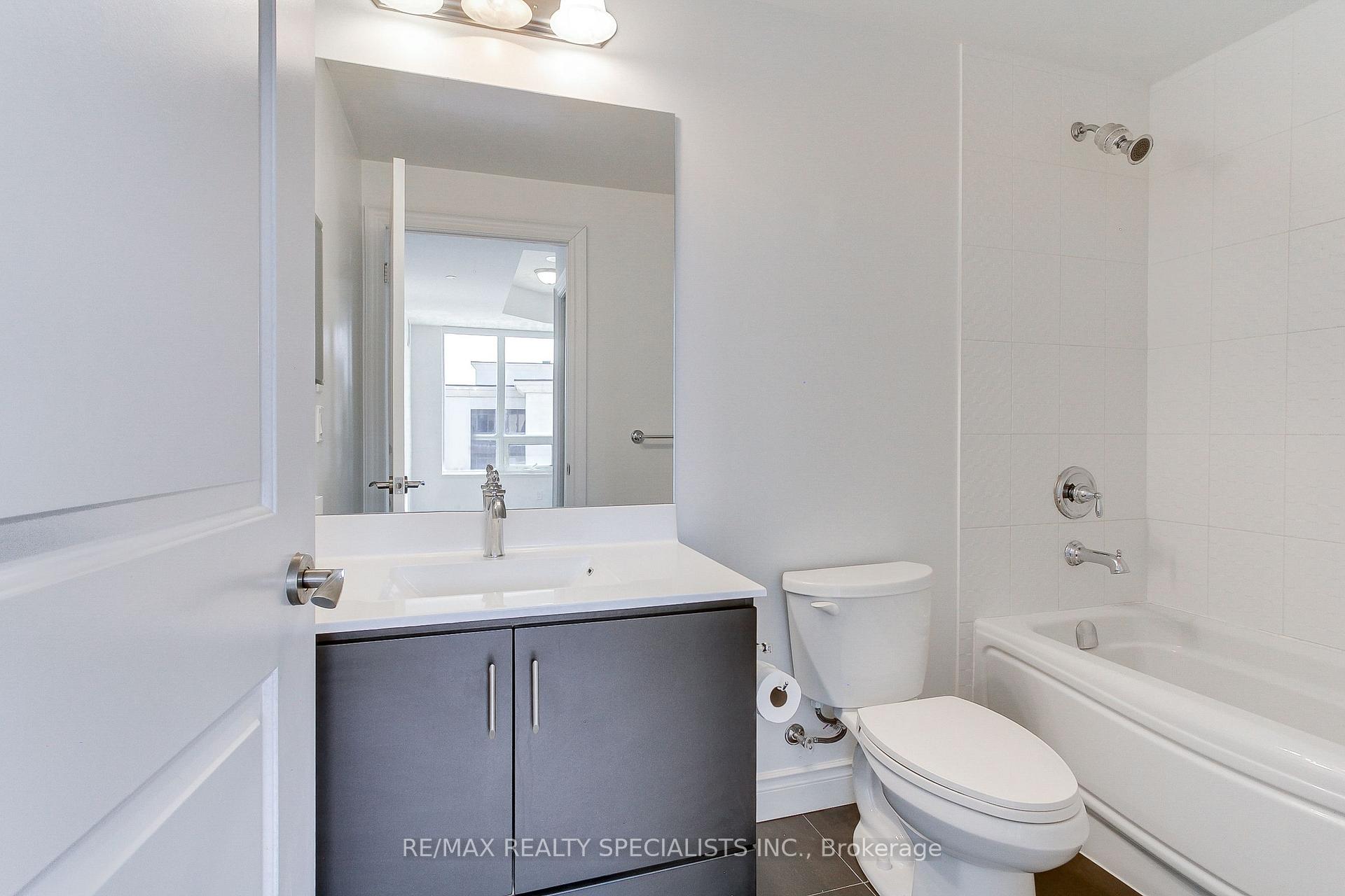 Photo 22 of Unit 1211, 38 Cedarland Drive, Markham, Unionville — HOMEH