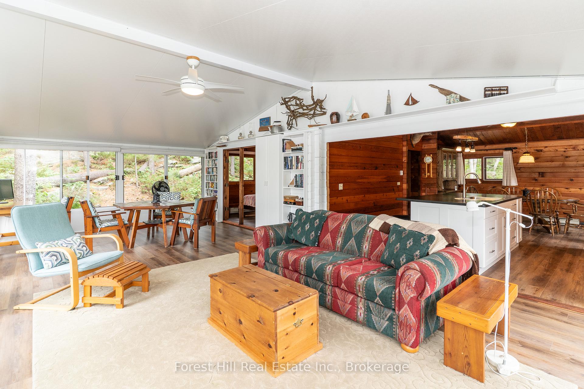 Photo 18 of 1200 Pine Lake W/A, Gravenhurst, Wood (Gravenhurst) — HOMEH