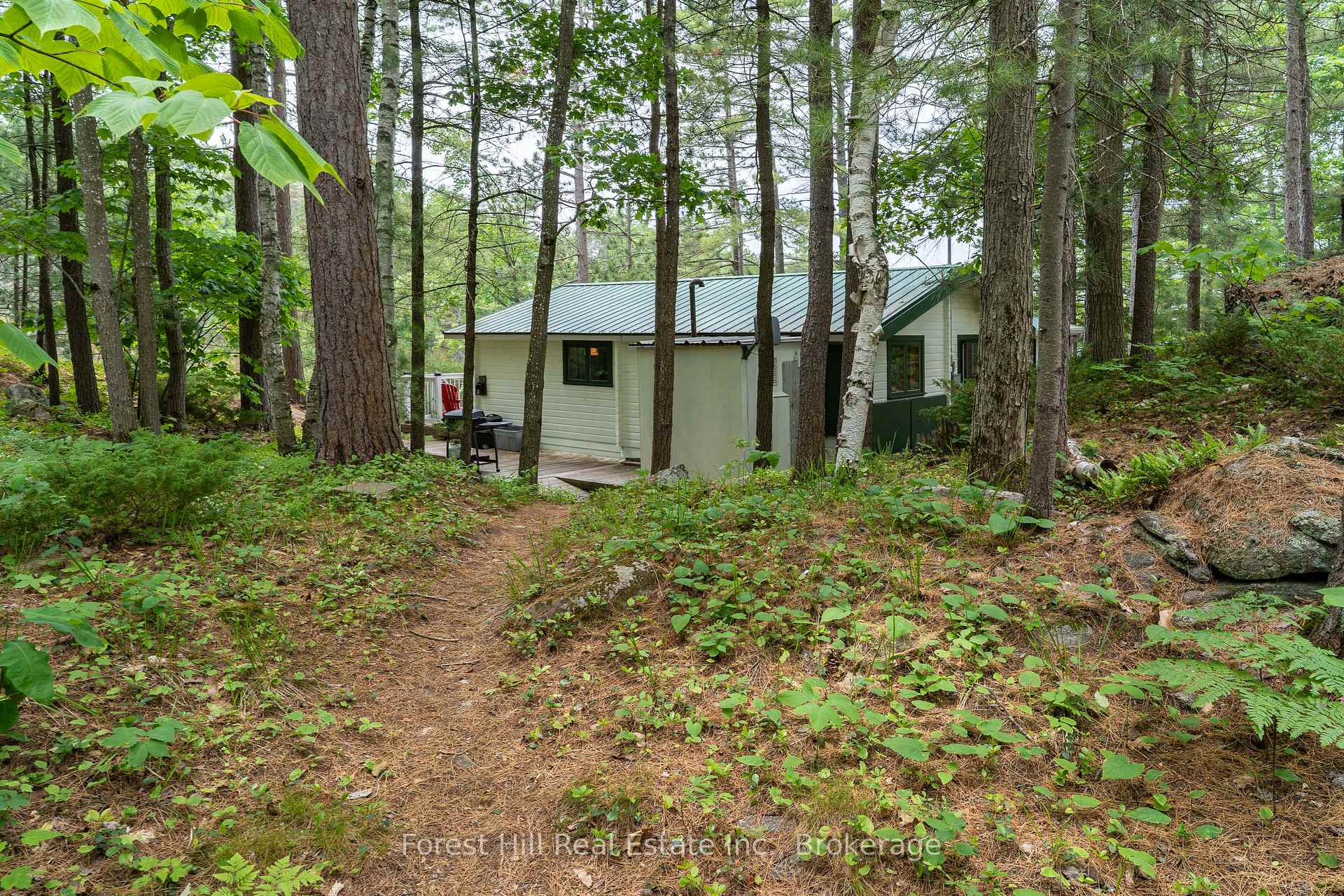 Photo 32 of 1200 Pine Lake W/A, Gravenhurst, Wood (Gravenhurst) — HOMEH