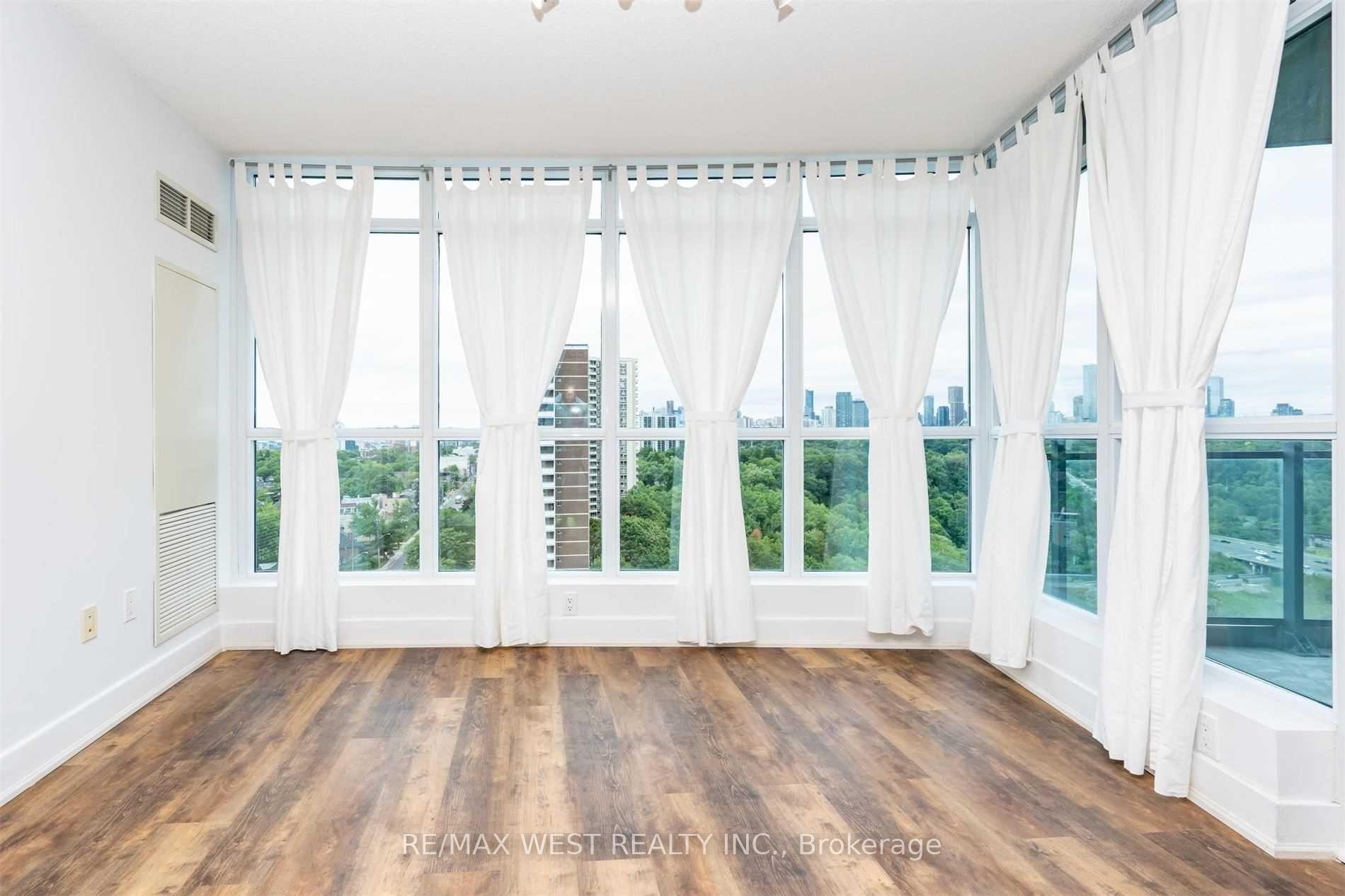 Photo 24 of Unit 1402, 1048 Broadview Avenue, Toronto, Broadview North — HOMEH