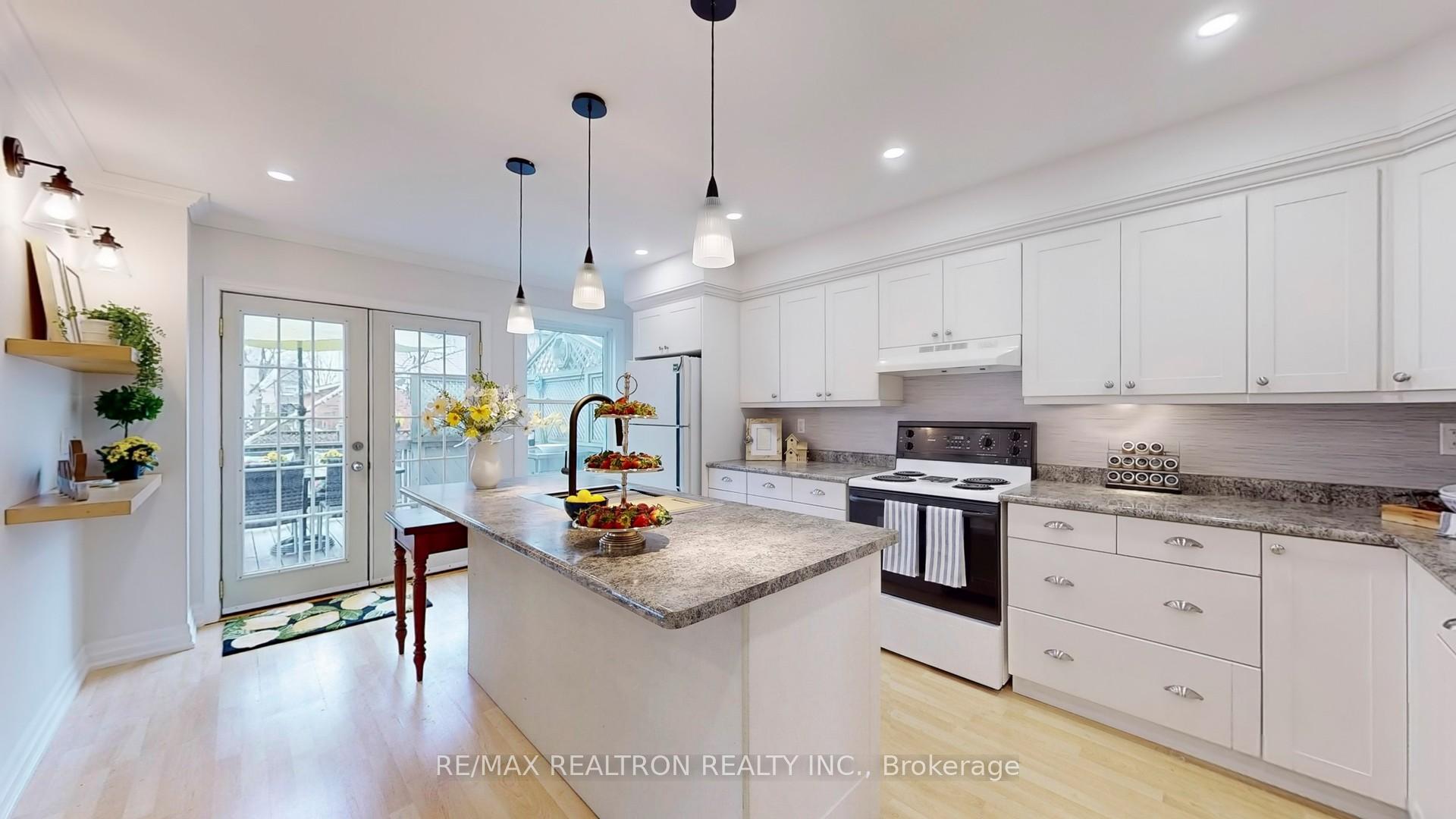 Photo 10 of 58 Plowman Drive, Ajax, Central — HOMEH