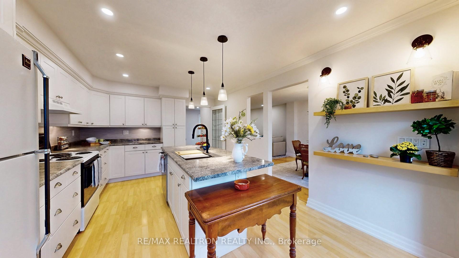 Photo 12 of 58 Plowman Drive, Ajax, Central — HOMEH