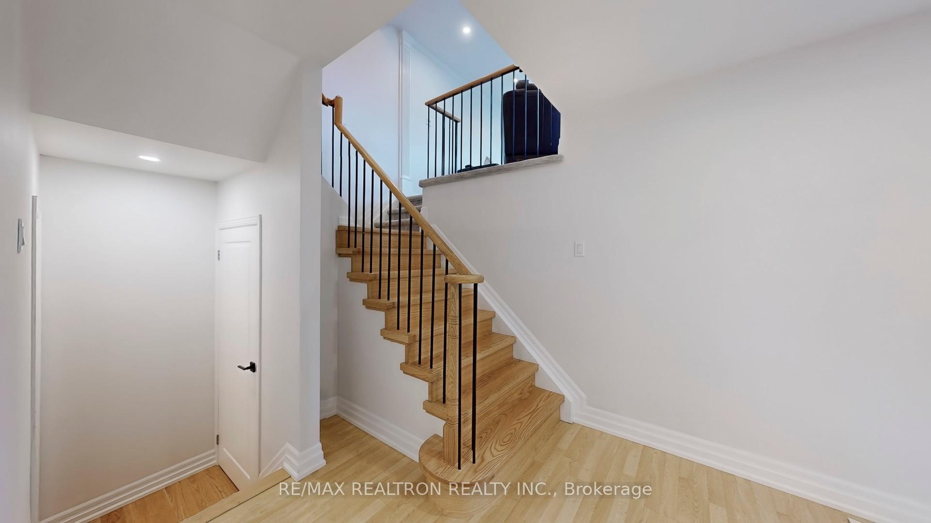 Photo 14 of 58 Plowman Drive, Ajax, Central — HOMEH