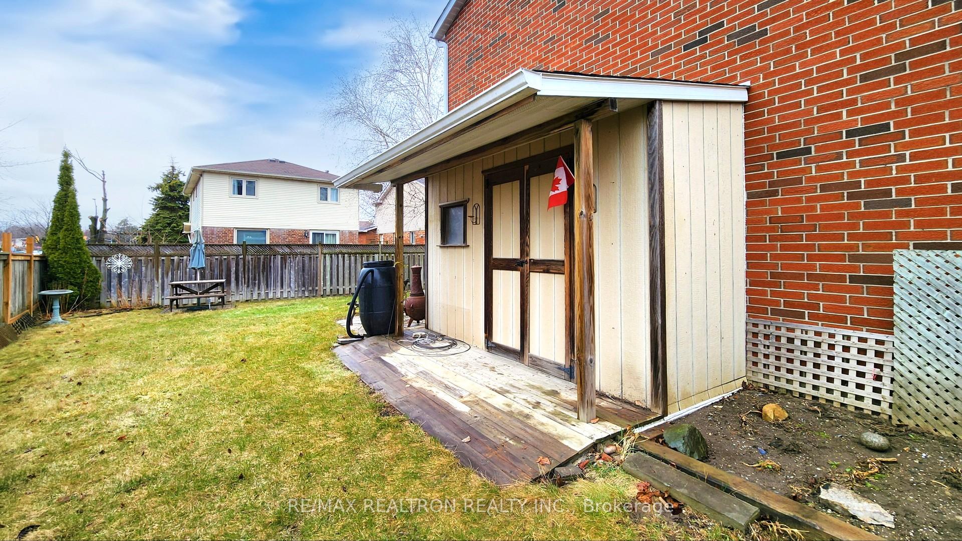 Photo 33 of 58 Plowman Drive, Ajax, Central — HOMEH