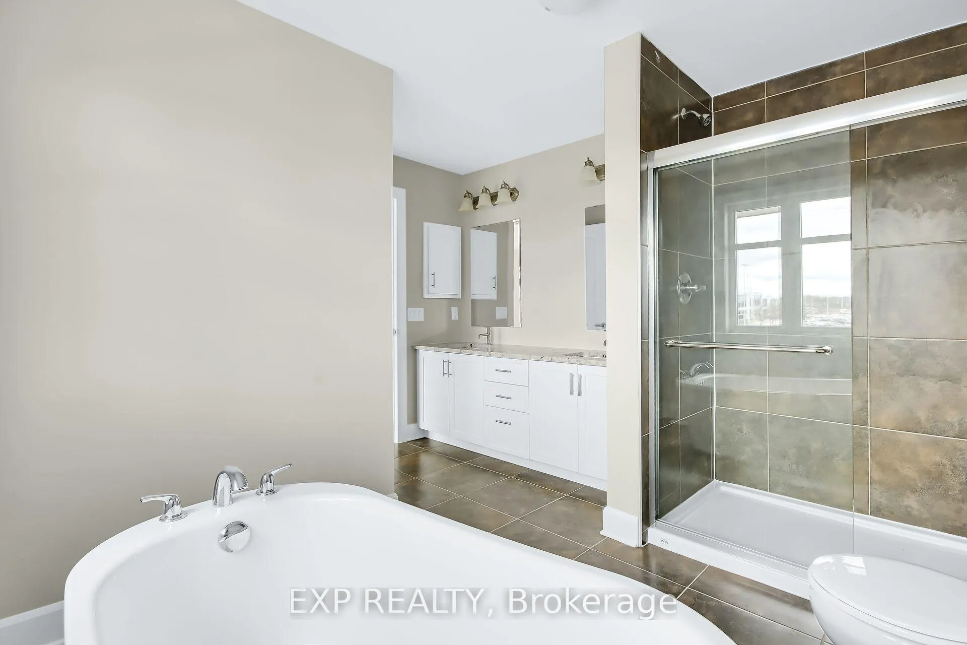 Photo 17 of 163 Hooper Street, Carleton Place — HOMEH