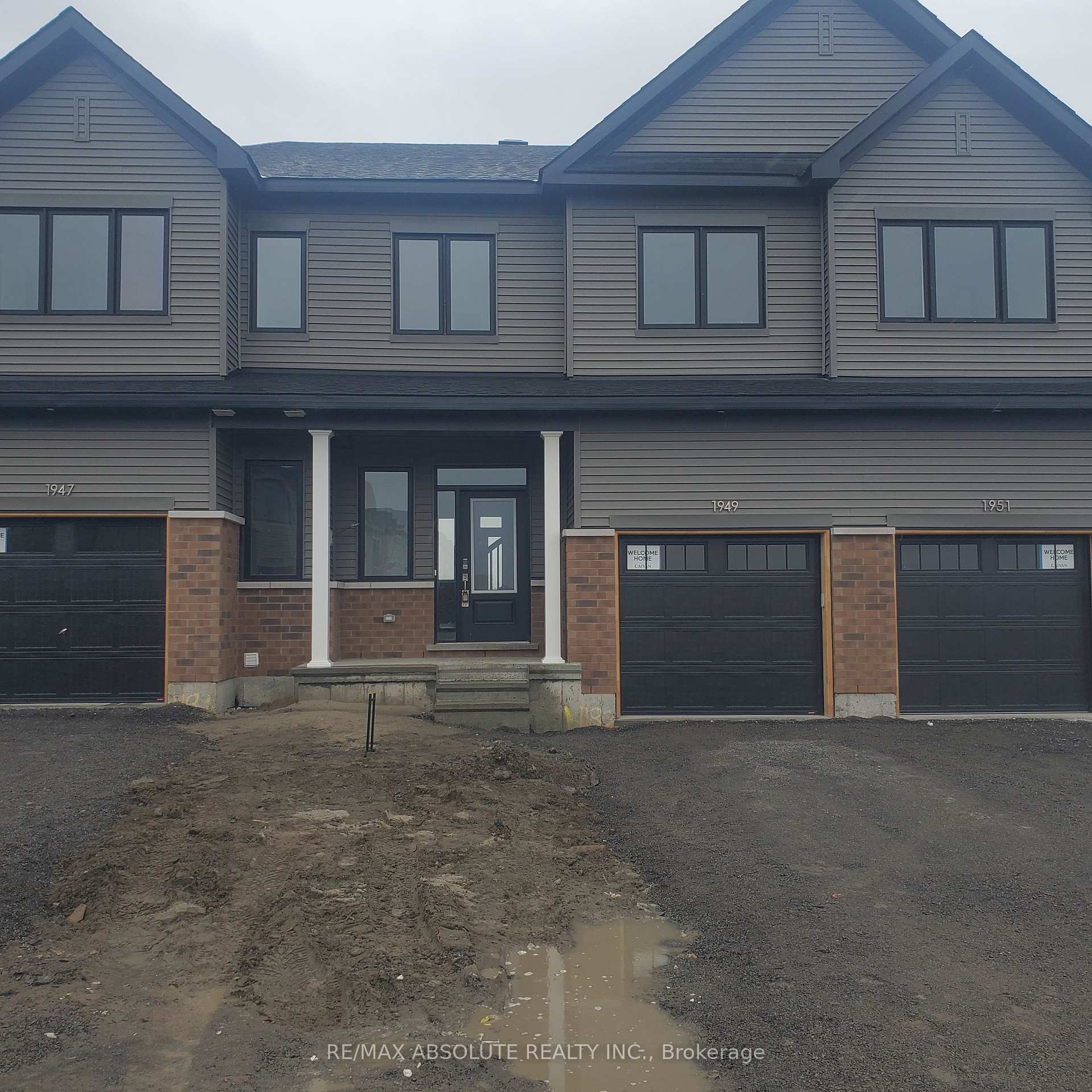 Photo 1 of 1949 Elevation Road, Ottawa, Barrhaven - Half Moon Bay — HOMEH