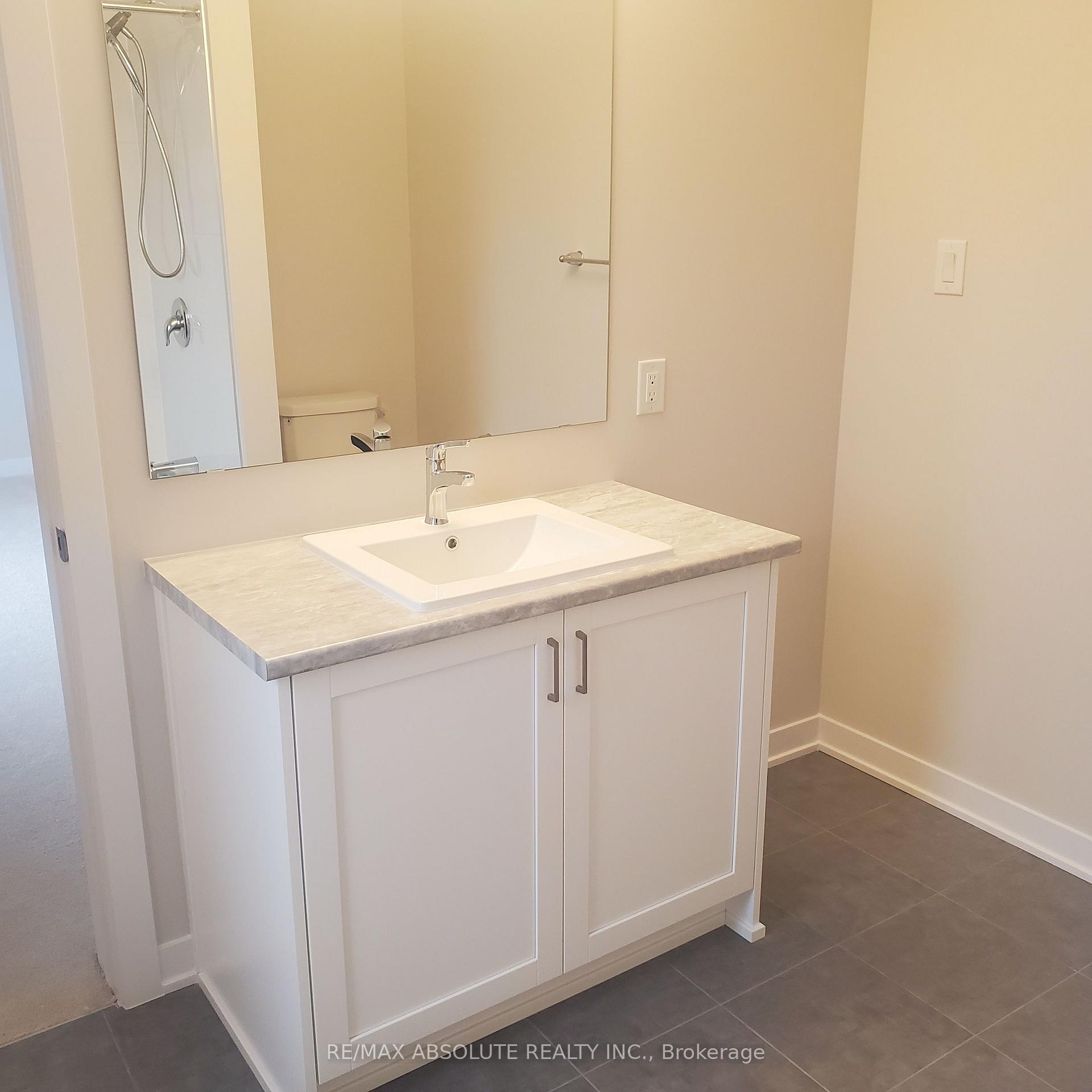 Photo 16 of 1949 Elevation Road, Ottawa, Barrhaven - Half Moon Bay — HOMEH