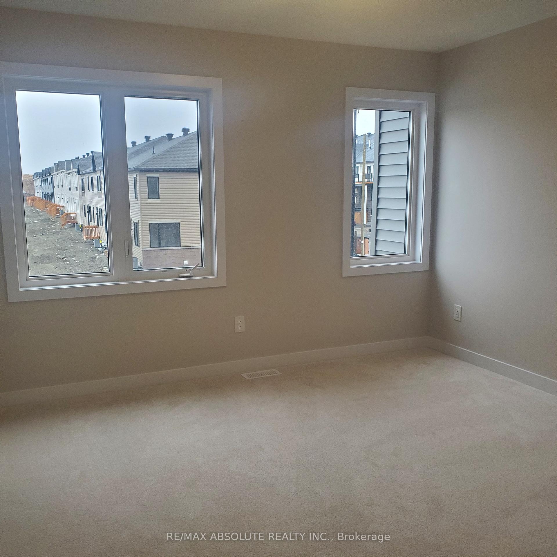Photo 18 of 1949 Elevation Road, Ottawa, Barrhaven - Half Moon Bay — HOMEH