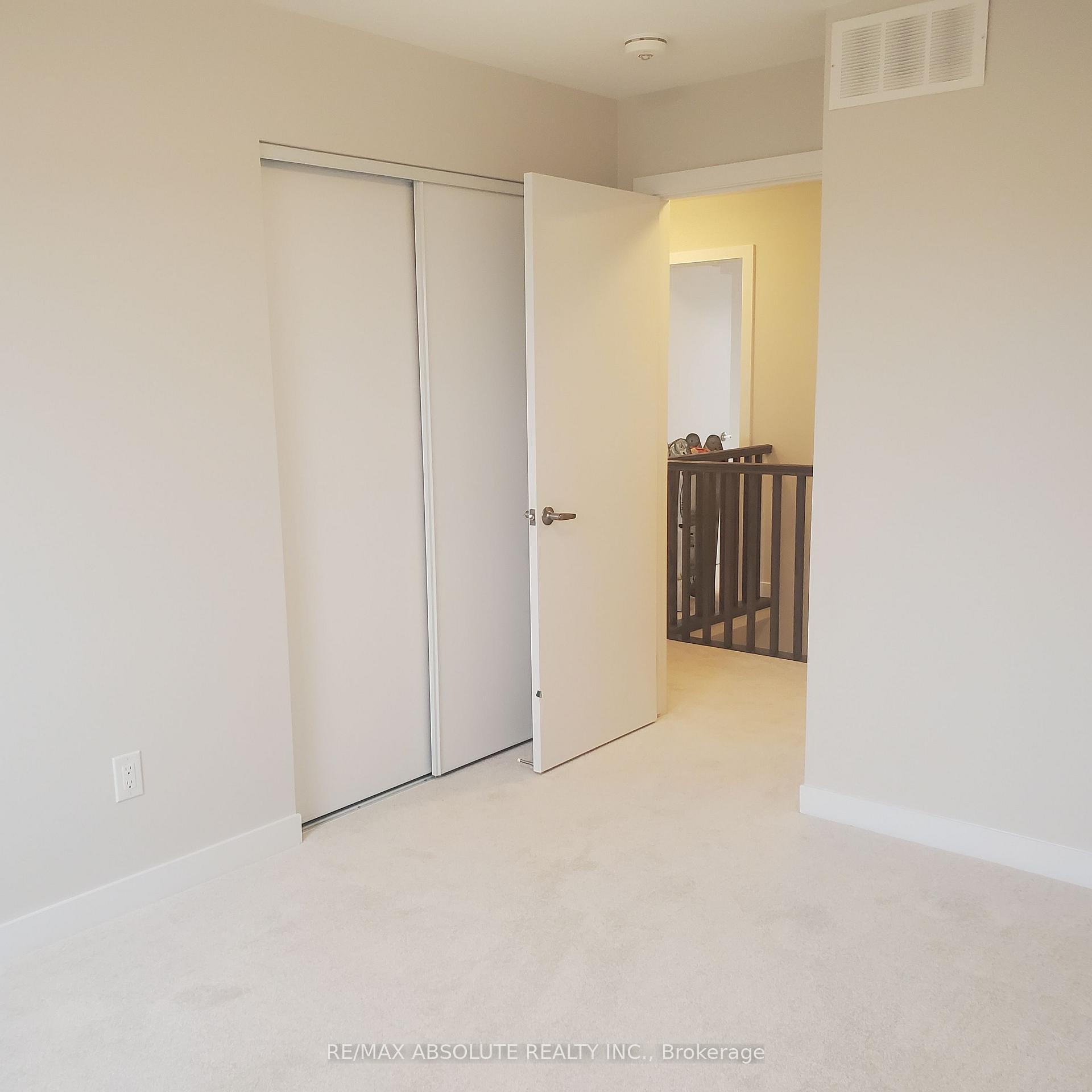 Photo 22 of 1949 Elevation Road, Ottawa, Barrhaven - Half Moon Bay — HOMEH