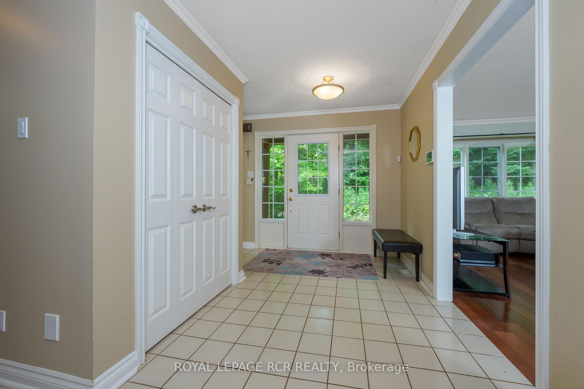 Photo 12 of 832 Boston Mills Road, Caledon, Rural Caledon — HOMEH
