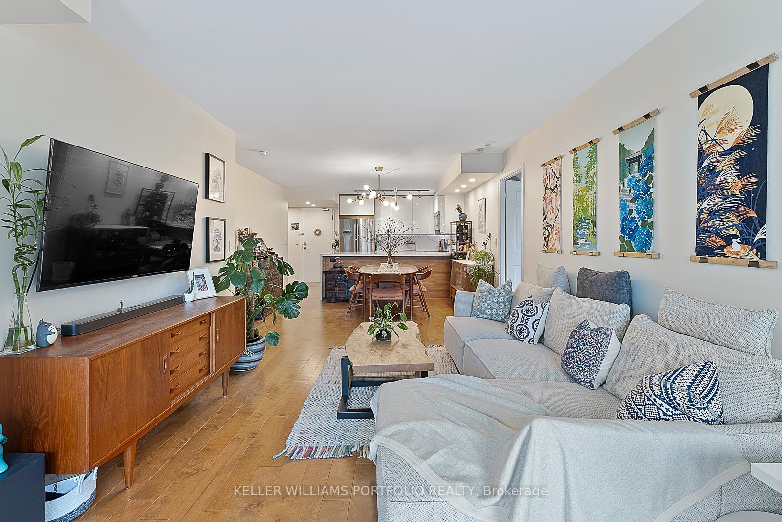 Photo 15 of Unit 401, 330 Adelaide Street E, Toronto, Moss Park — HOMEH