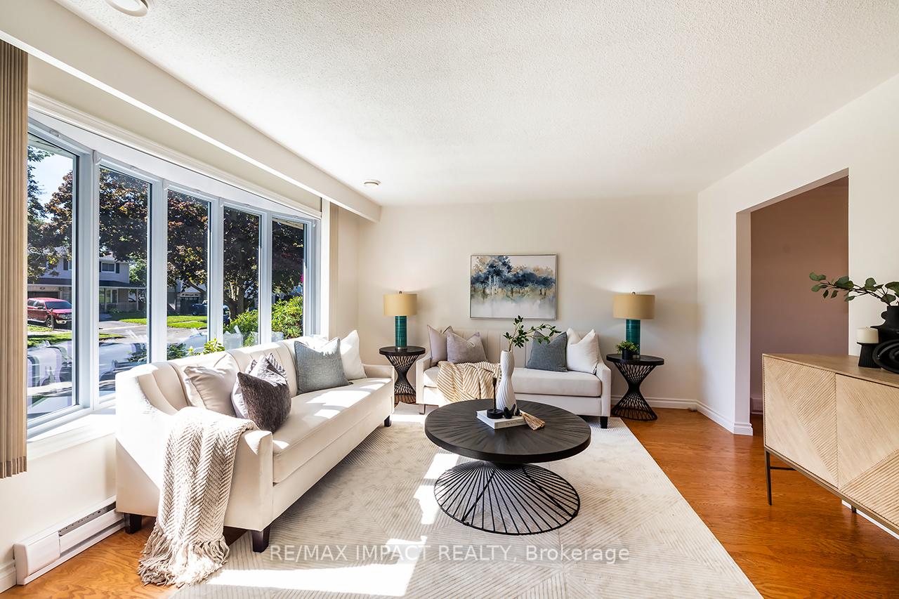 Photo 7 of 30 Hetherington Drive, Clarington, Bowmanville — HOMEH