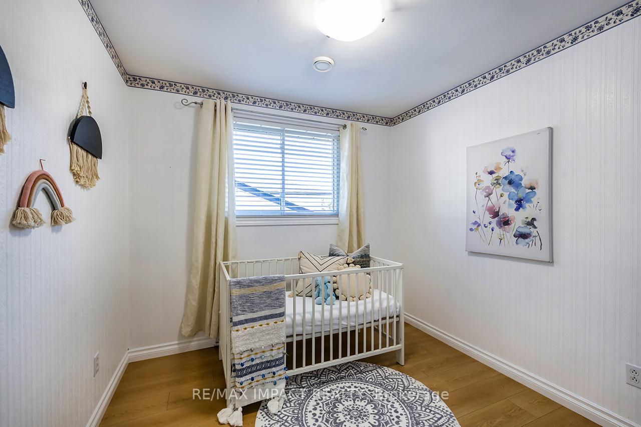 Photo 13 of 30 Hetherington Drive, Clarington, Bowmanville — HOMEH