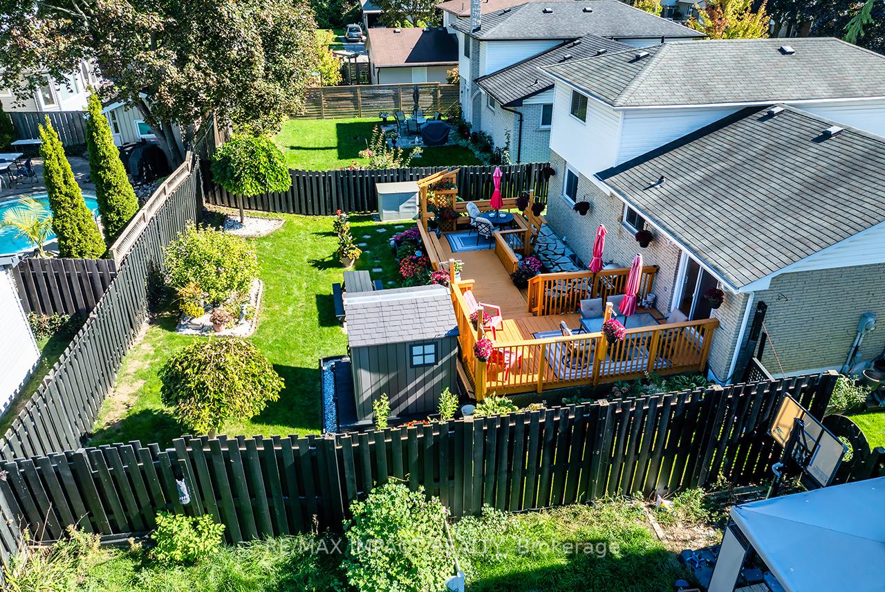 Photo 25 of 30 Hetherington Drive, Clarington, Bowmanville — HOMEH