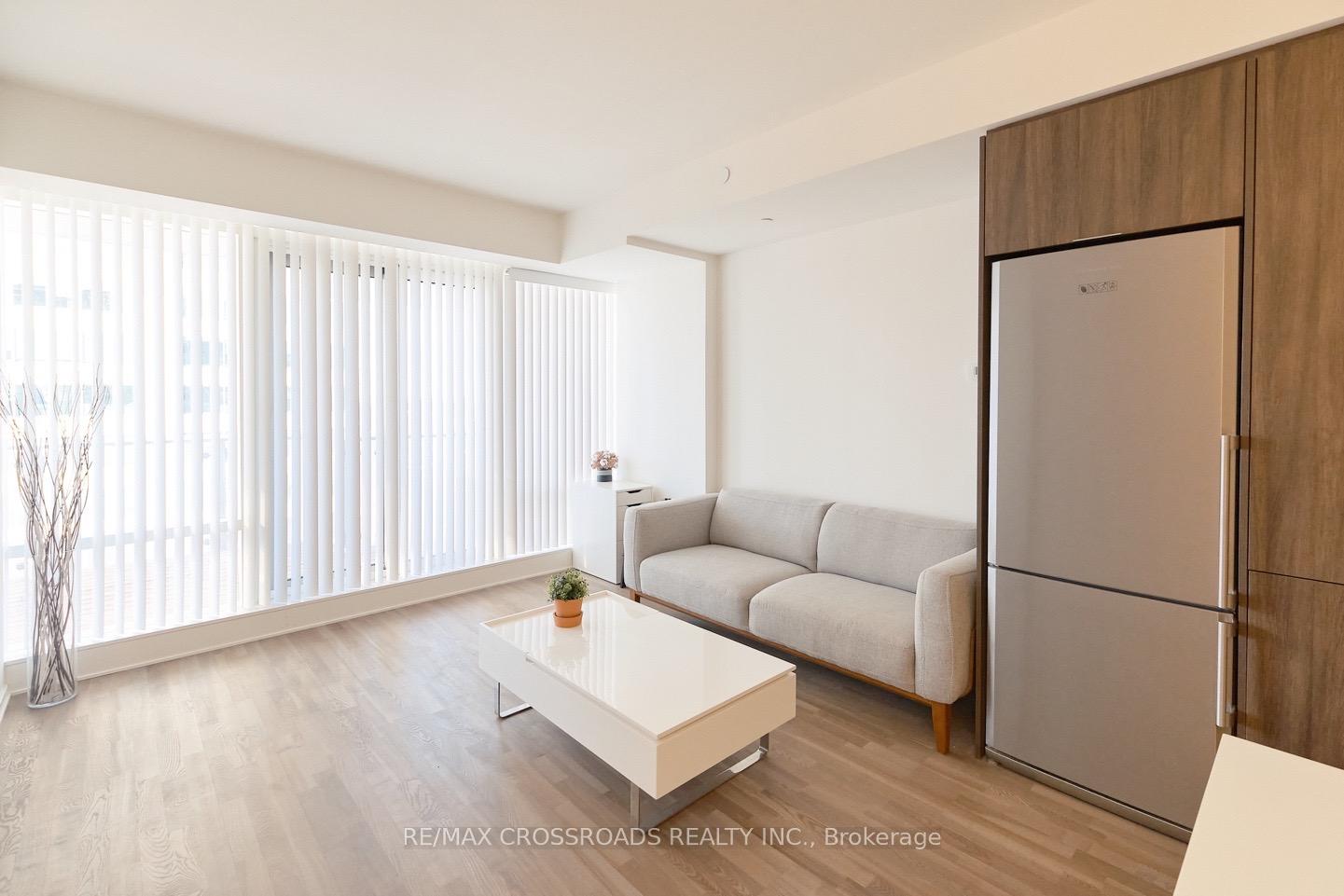 Photo 4 of Unit 2711, 1 Bloor Street E, Toronto, Church-Yonge Corridor — HOMEH