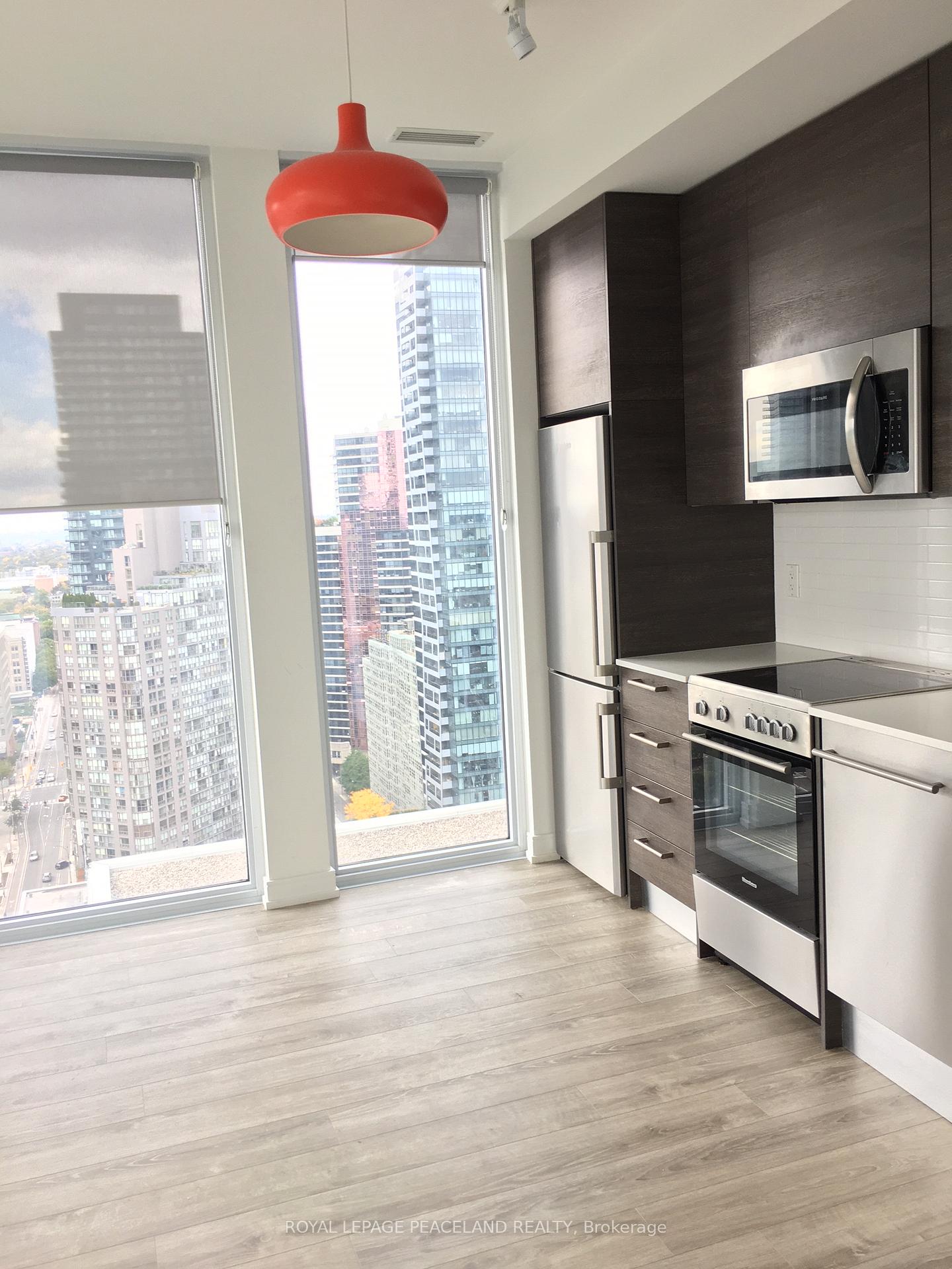 Photo 5 of Unit 2802, 28 Wellesley Street E, Toronto, Church-Yonge Corridor — HOMEH