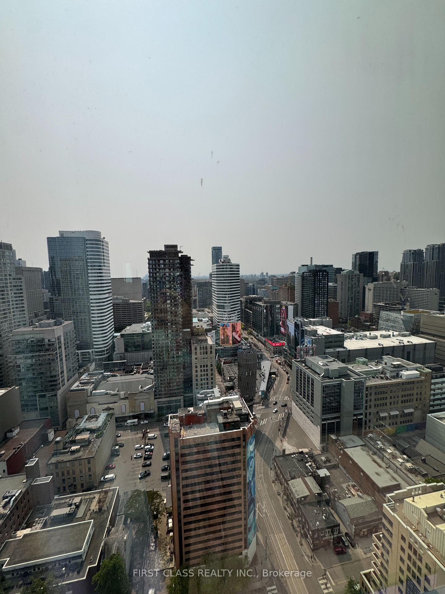 Photo 4 of Unit 3817, 252 Church Street E, Toronto, Church-Yonge Corridor — HOMEH
