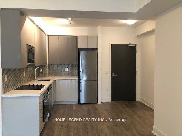 Photo 3 of Unit 3701, 2916 Highway 7 Road E, Vaughan, Concord — HOMEH