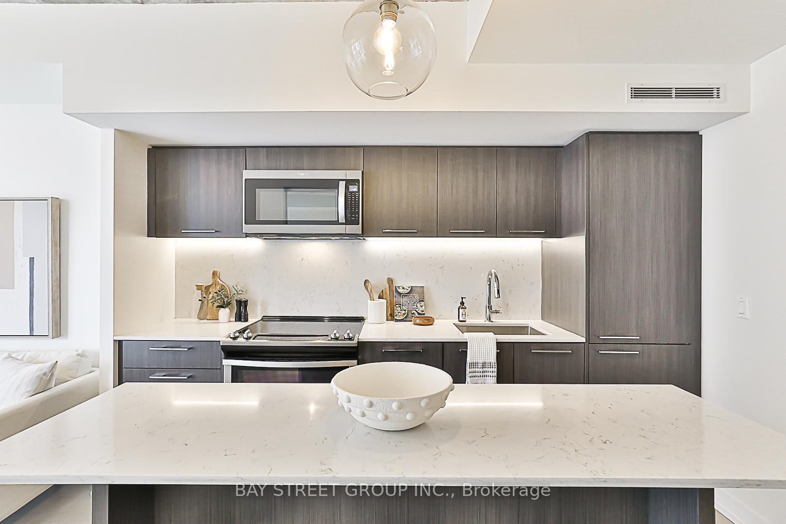 Photo 2 of Unit 1001, 15 Baseball Place, Toronto, South Riverdale — HOMEH