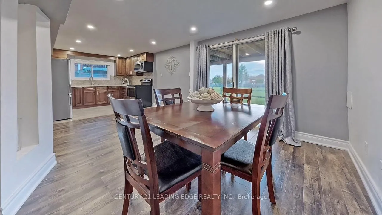 Photo 6 of Unit Basement, 32 Westmoreland Court, Markham, Unionville — HOMEH