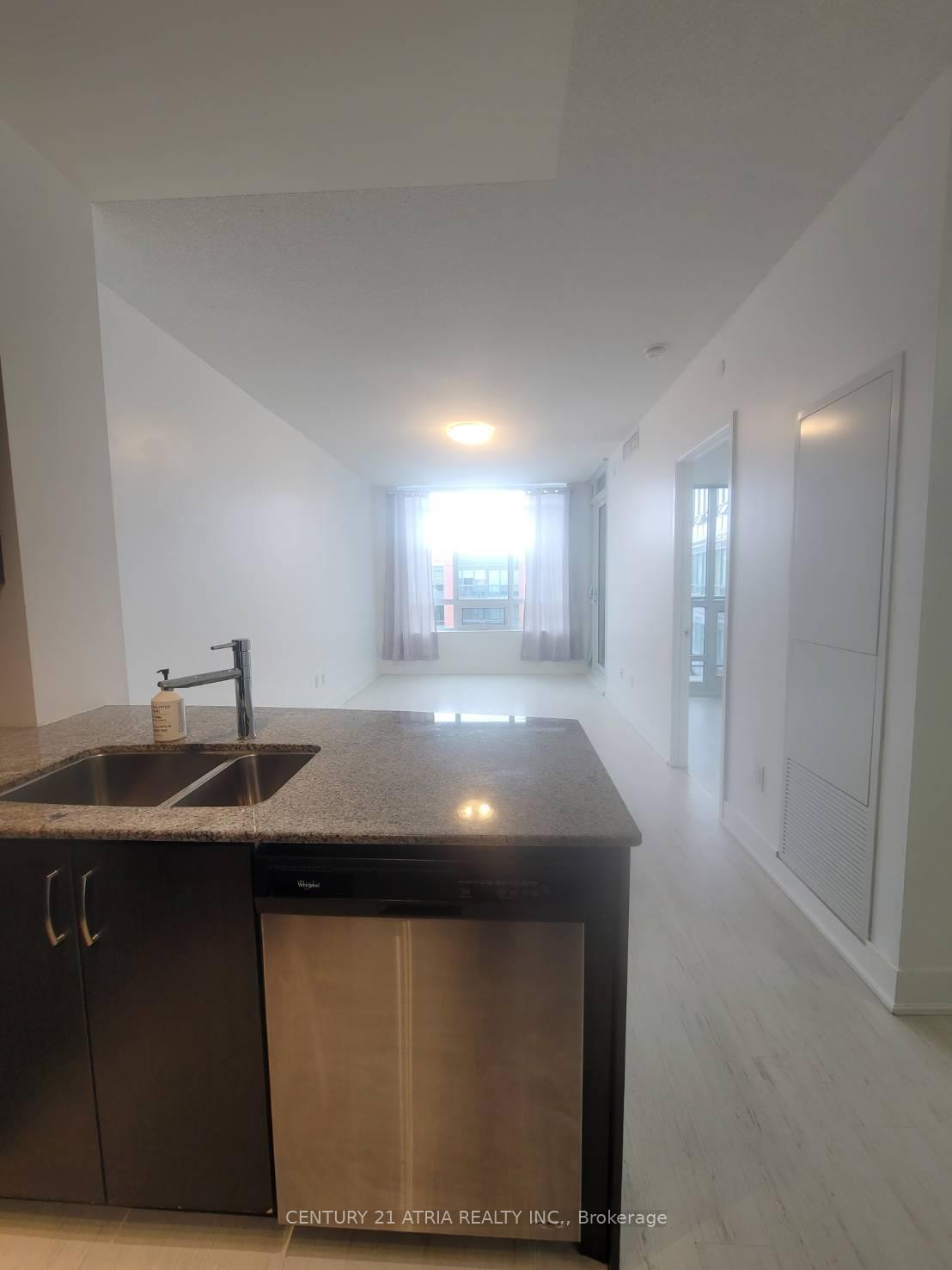 Photo 6 of Unit 504, 7608 Yonge Street, Vaughan, Crestwood-Springfarm-Yorkhill — HOMEH