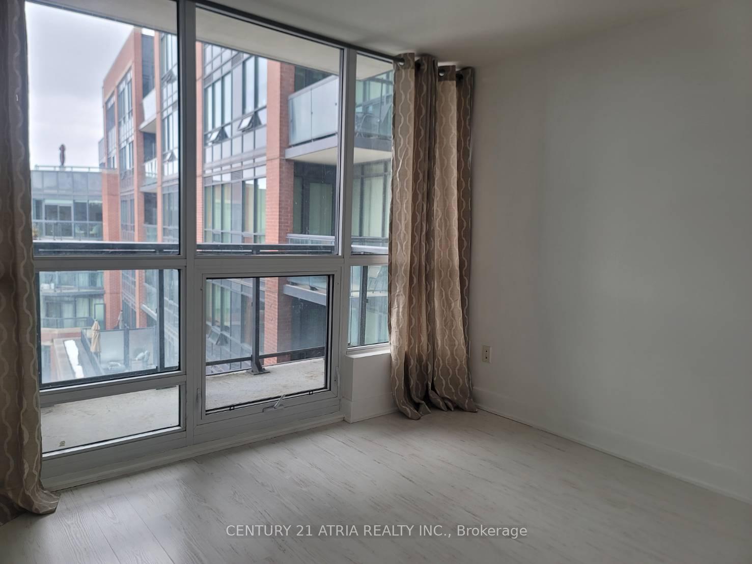 Photo 9 of Unit 504, 7608 Yonge Street, Vaughan, Crestwood-Springfarm-Yorkhill — HOMEH
