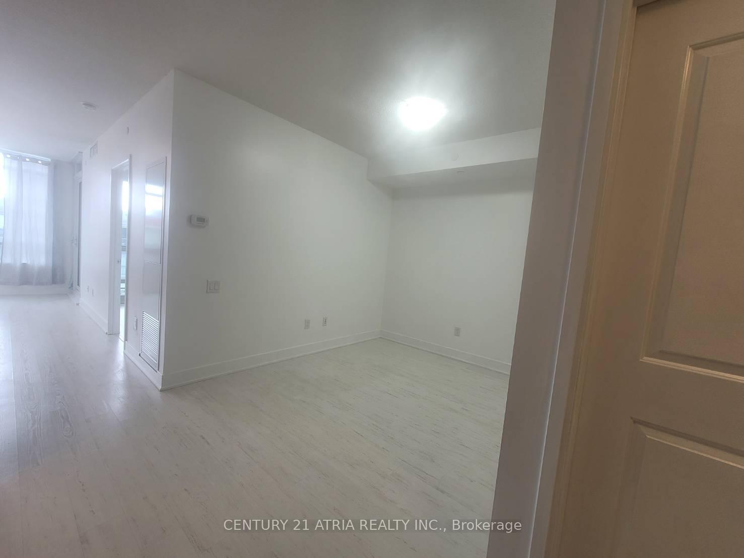 Photo 12 of Unit 504, 7608 Yonge Street, Vaughan, Crestwood-Springfarm-Yorkhill — HOMEH