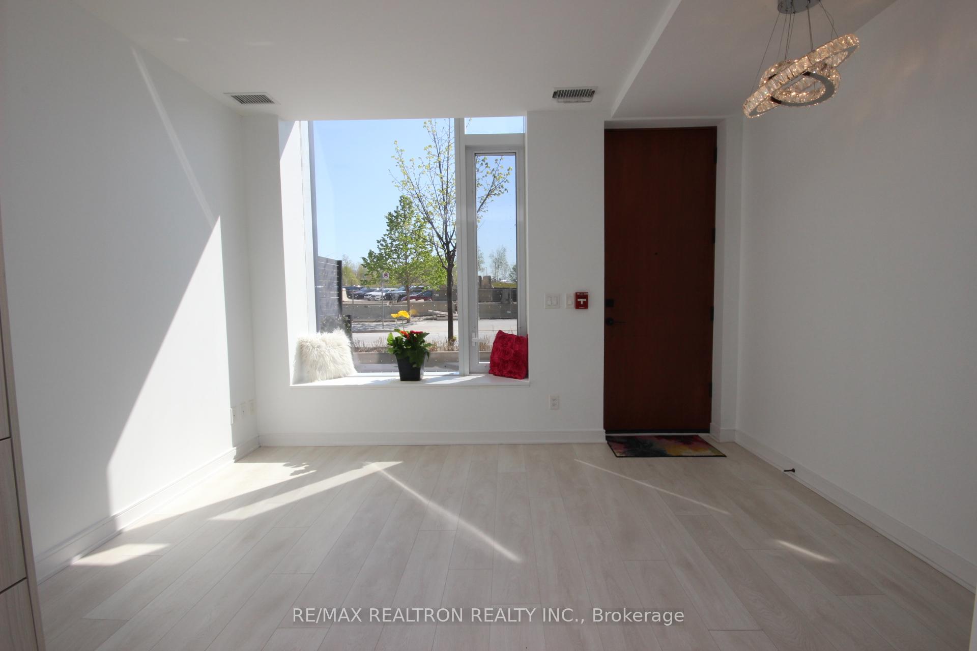 Photo 5 of Unit S113, 180 Mill Street, Toronto, Waterfront Communities — HOMEH