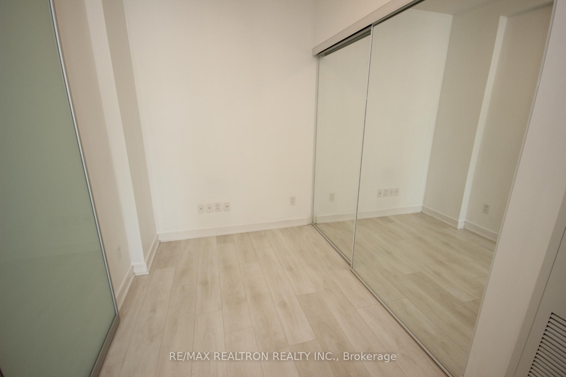 Photo 15 of Unit S113, 180 Mill Street, Toronto, Waterfront Communities — HOMEH