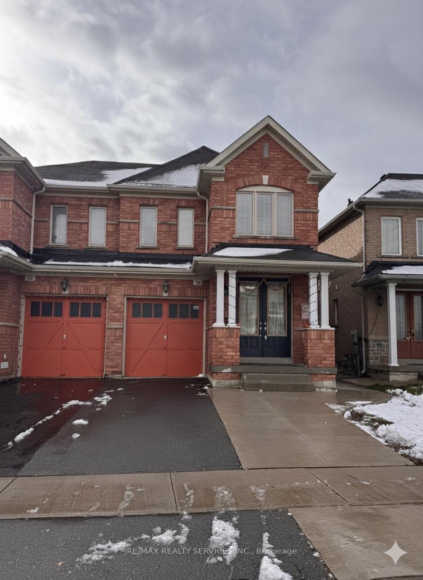 Front of 16 Swancreek Court