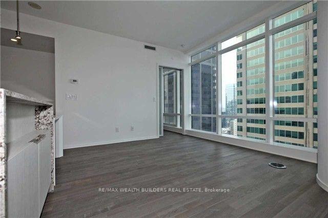 Photo 5 of Unit 1101, 1 Bloor Street E, Toronto, Church-Yonge Corridor — HOMEH