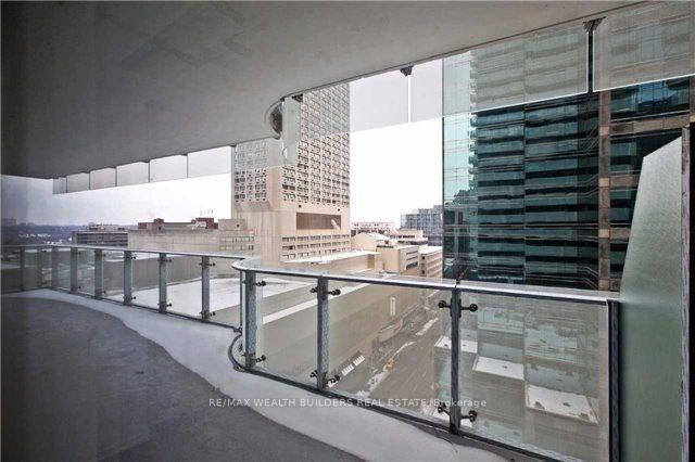 Photo 18 of Unit 1101, 1 Bloor Street E, Toronto, Church-Yonge Corridor — HOMEH